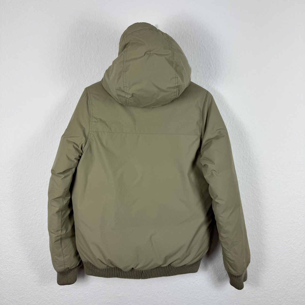 Nike Men’s Nike Nylon Puffer 550 Down Beige Hooded Jacket Size S Size US S / EU 44-46 / 1 - 10 Thumbnail