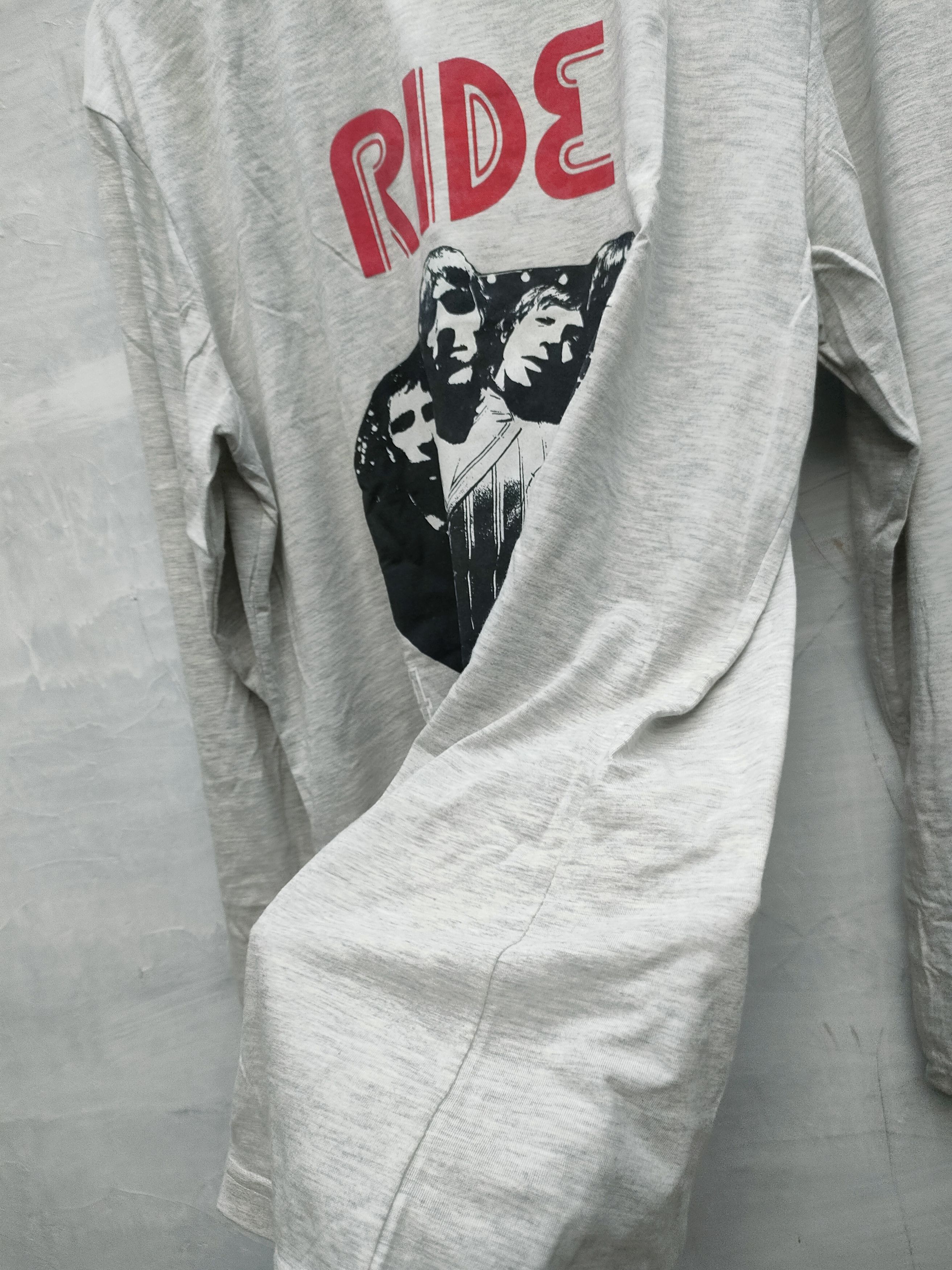 Band Tees × Vintage RIDE - BAND TSHIRT - CARNIVAL OF LIGHT Size US XL / EU 56 / 4 - 5 Thumbnail