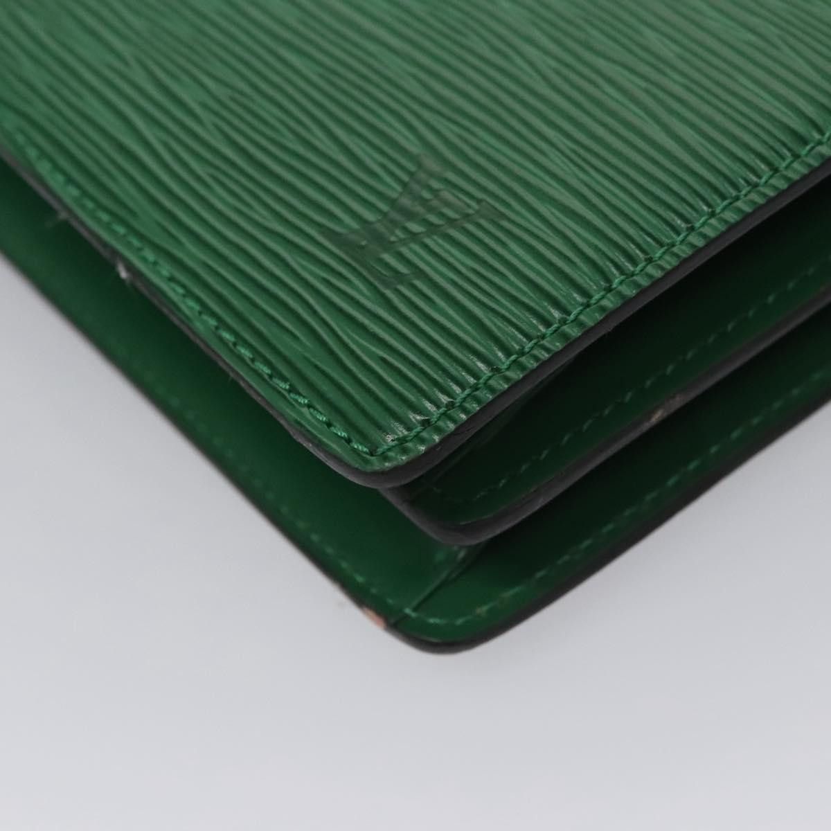 Louis Vuitton LOUIS VUITTON Epi Capuchin Shoulder Bag Green M52344 Size ONE SIZE - 15 Thumbnail