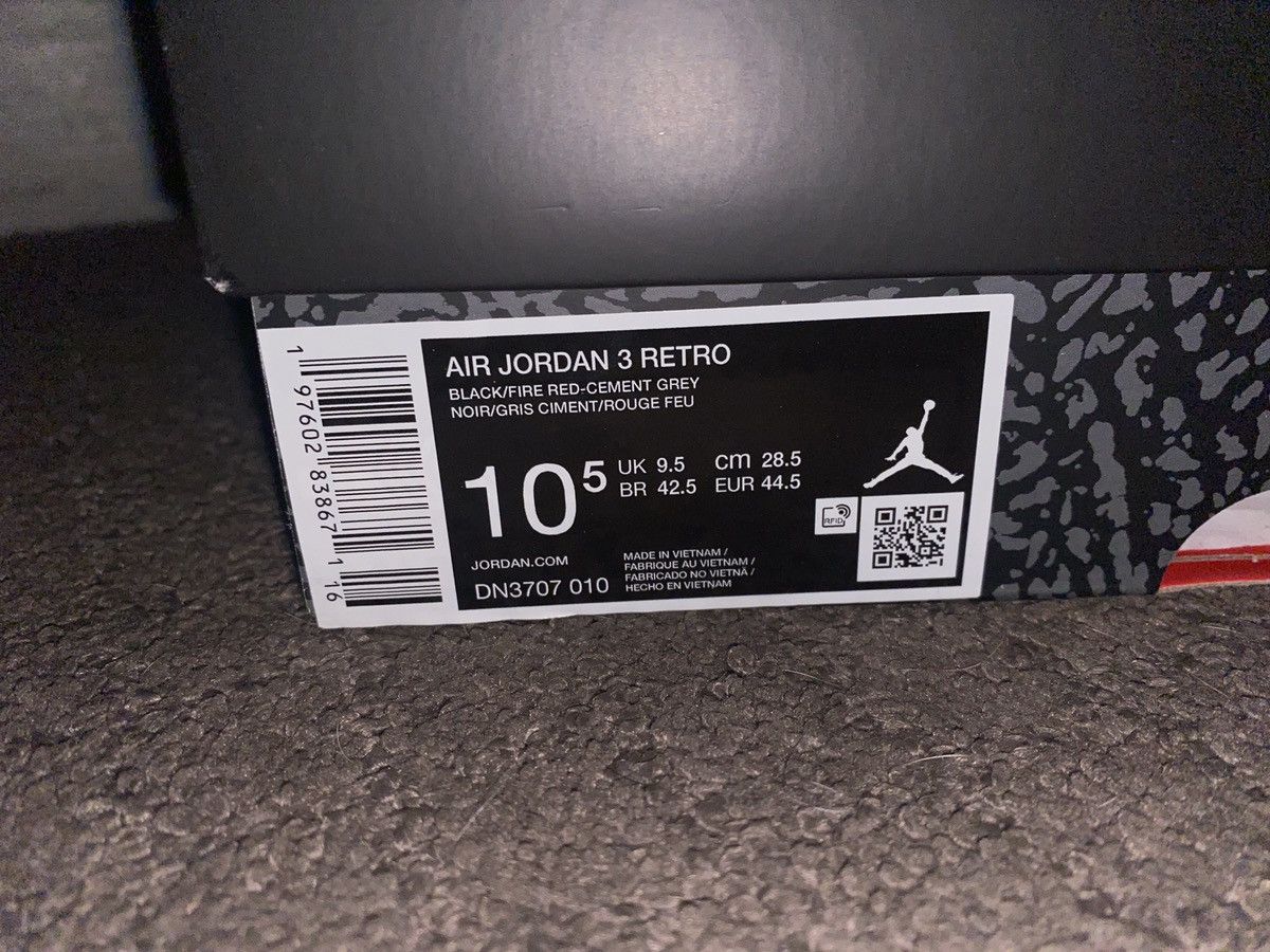 Jordan Brand Jordan Black Cement 3 Size US 10.5 / EU 43-44 - 7 Thumbnail