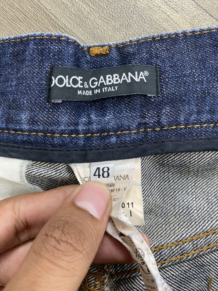 Dolce & Gabbana 2000s Dolce Gabbana Mudmax Distressed Lgb Style Jeans Size US 34 / EU 50 - 12 Thumbnail
