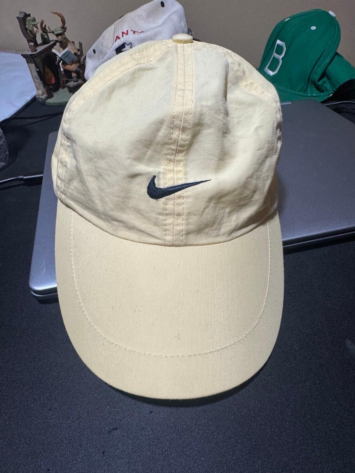 Nike Vintage Nike Yellow Center Swoosh Strapback Cap Rare Mens Size ONE SIZE - 10 Thumbnail
