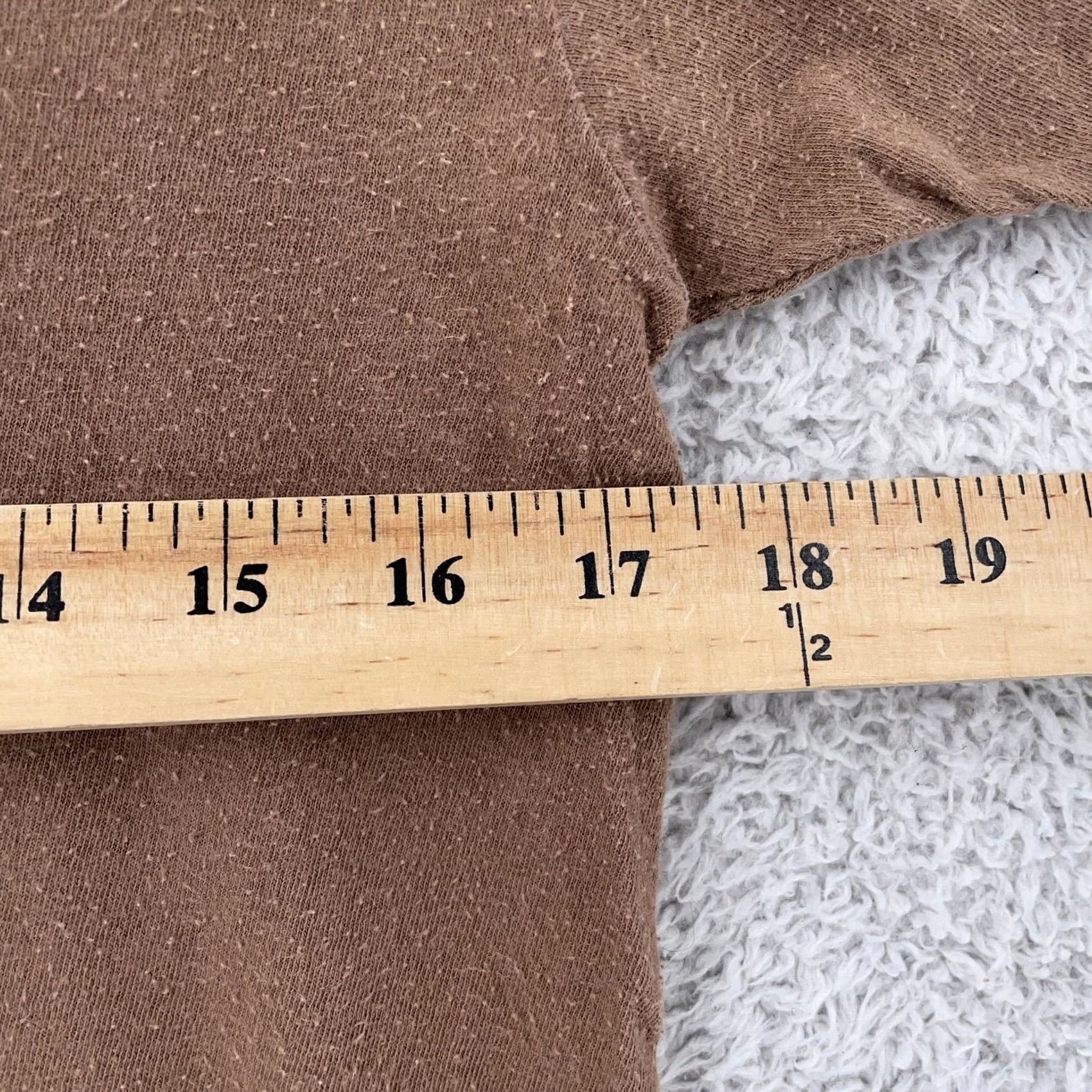 Vintage VINTAGE Brown V-Neck Shirt Mens XS 100% Combed Cotton Tee T-Shirt Blank Size US XS / EU 42 / 0 - 4 Thumbnail