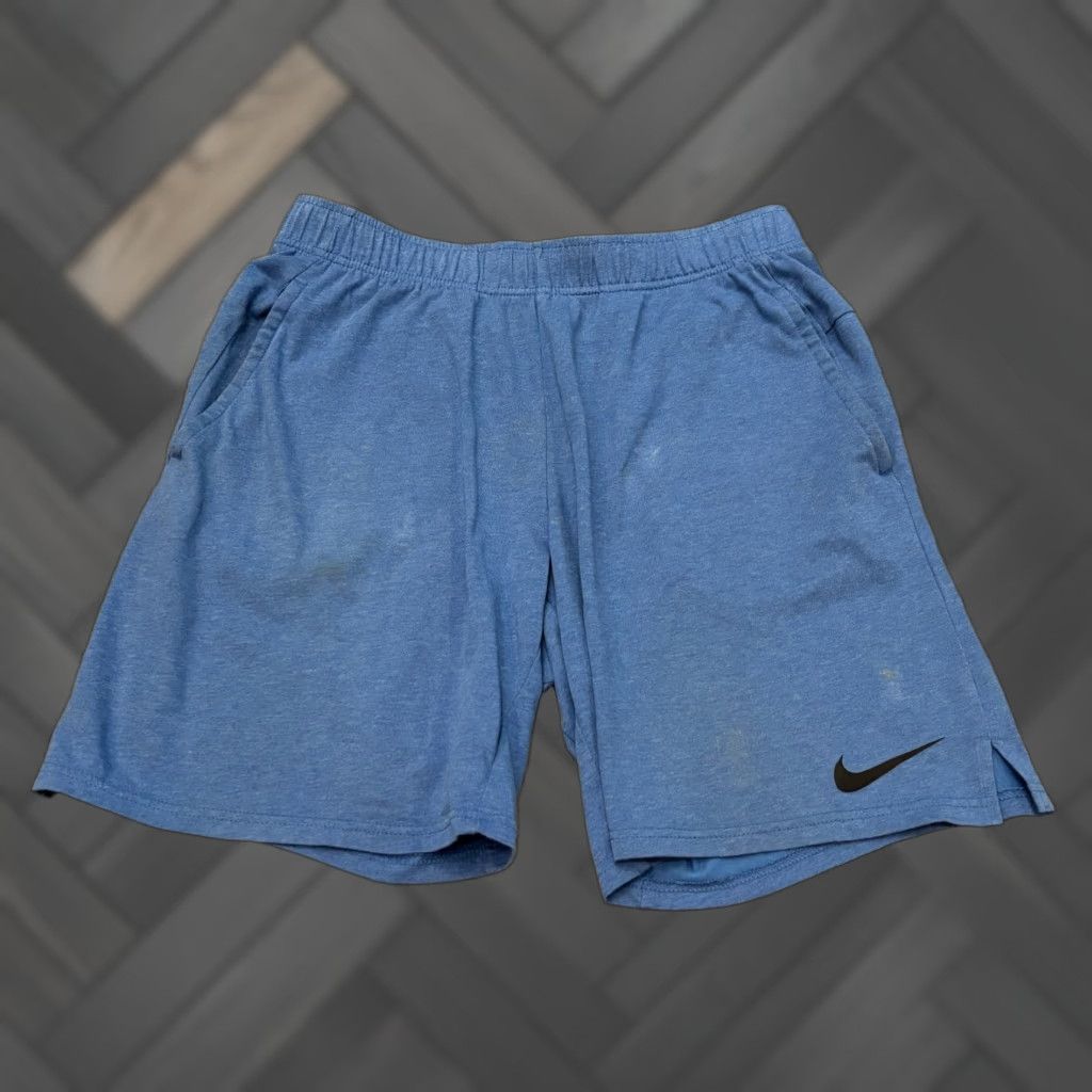 Nike Nike Dri-Fit Training Shorts Mens Medium Royal Blue Active Gym CJ2044-456 Size US 31 - 1 Thumbnail