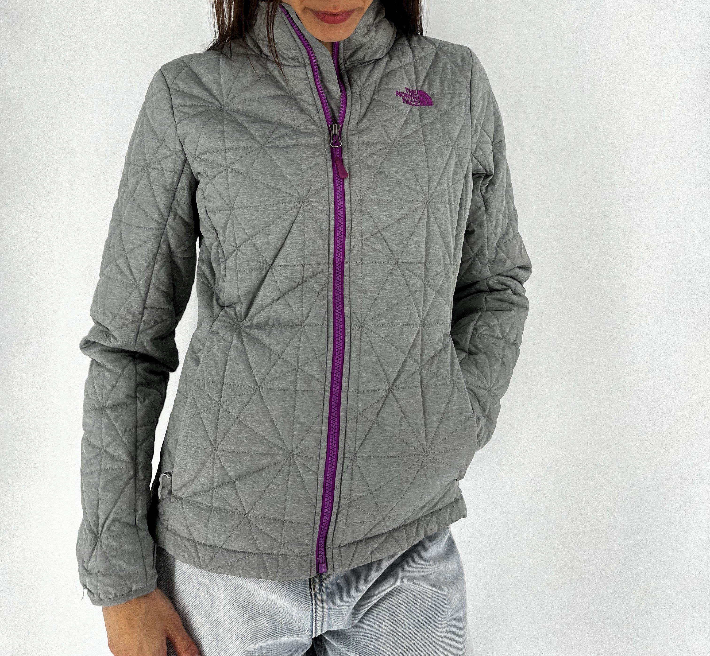 The North Face TNF The North Face thermoball women’s quilted hiking jacket Size S / US 4 / IT 40 - 3 Thumbnail