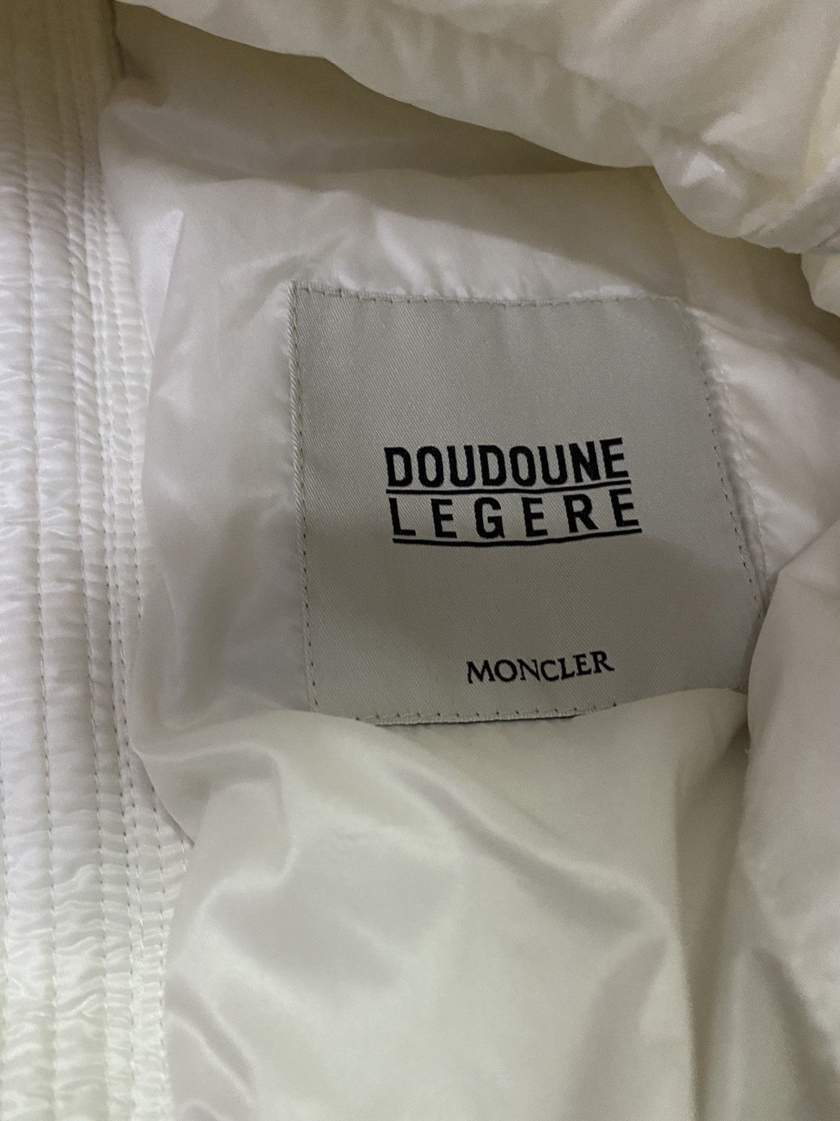 Moncler Moncler Doudoune Down Jacket Size S / US 4 / IT 40 - 15 Thumbnail