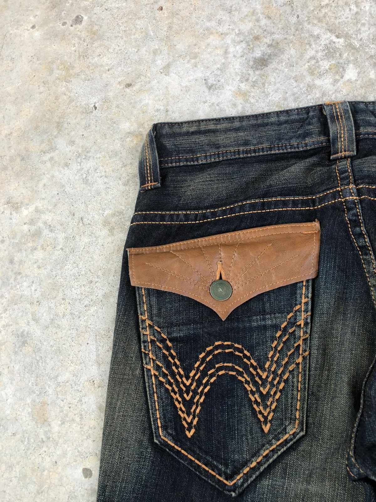 Who Decides War Edwin XU Flared Jeans Mudwash Distressed Size US 30 / EU 46 - 14 Thumbnail