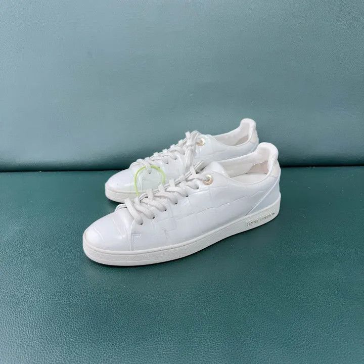 Louis Vuitton Frontrow White Fashion Sneakers -2508