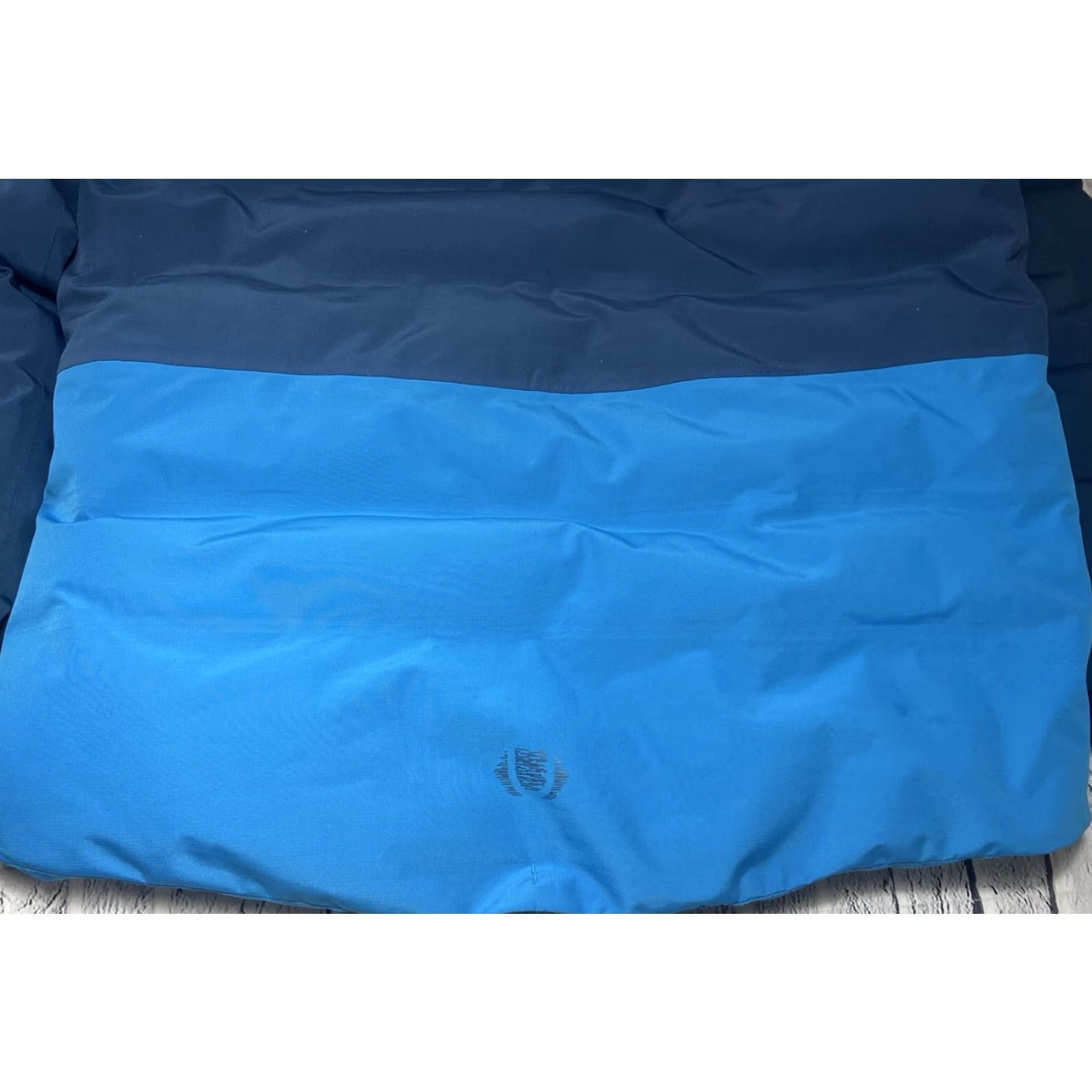 Vintage UNTRAKТ IGNEOUS Down Insulated Ski Snowboard Jacket L Men’s Blue Slim Puffer Jacket Winter Skiing 30” 32.5” Length Men Size US L / EU 52-54 / 3 - 7 Thumbnail