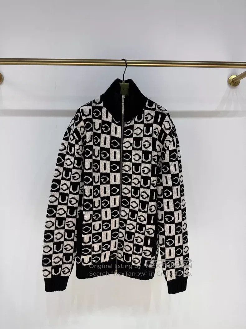 Gucci Gucci Black and white letter logo jacket Size US S / EU 44-46 / 1 - 1 Thumbnail