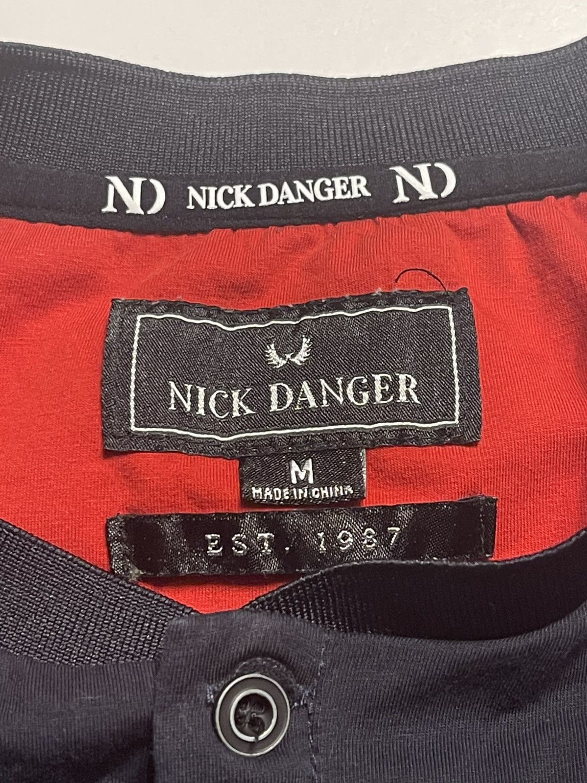 Other Nick Danger Medium Navy Blue V-Neck Short Sleeve T-Shirt Size US M / EU 48-50 / 2 - 7 Thumbnail