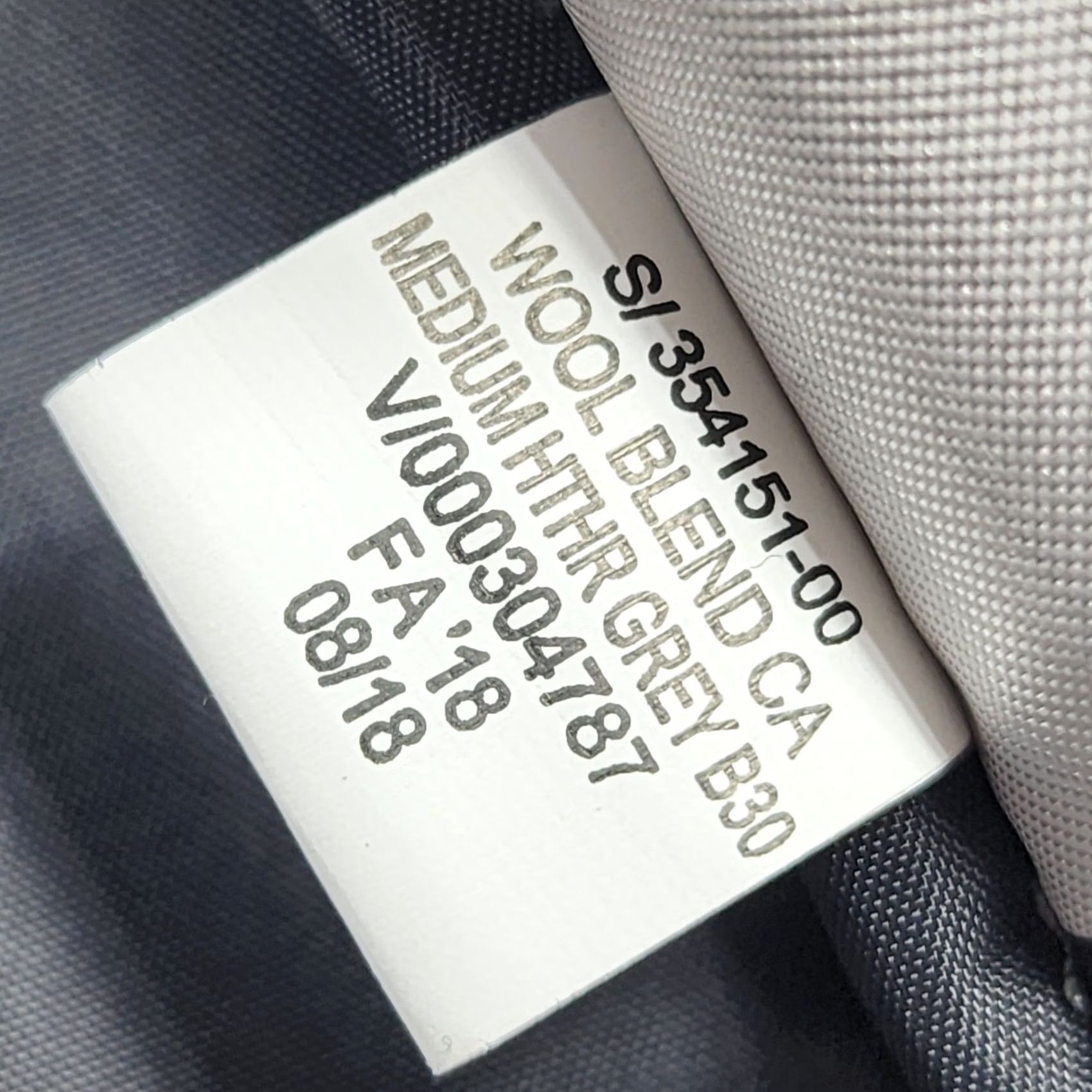 Banana Republic Banana Republic Men Coat Overcoat Wool Blend Grey Large Zip Classic City Preppy Mens Long Winter Fall Wool Dry Clean Only No Flaws 2024? Size US L / EU 52-54 / 3 - 7 Thumbnail