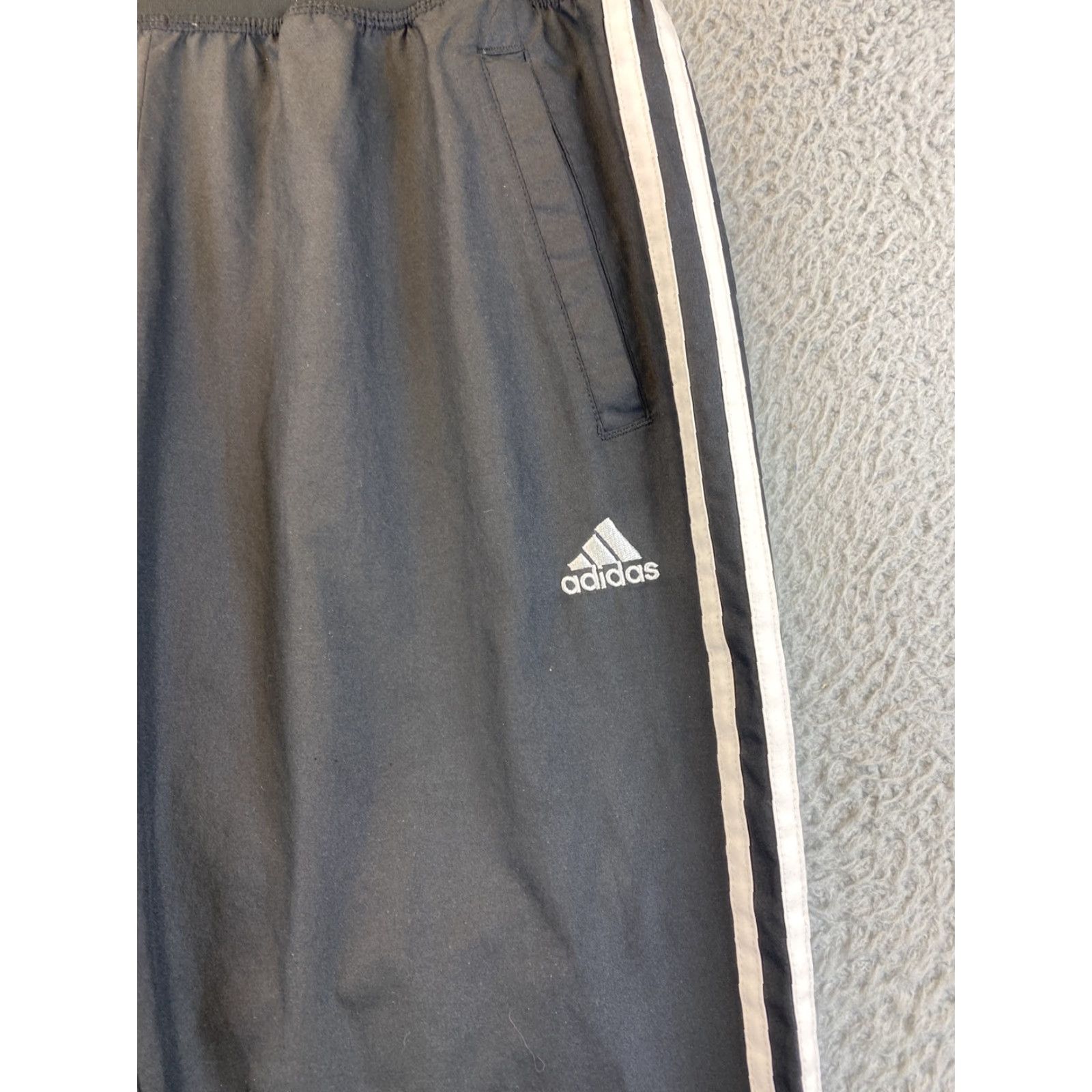 Adidas Adidas Women's Sweatpants Black Activewear Size Large 3 Stripe Size 28" / US 6 / IT 42 - 2 Thumbnail