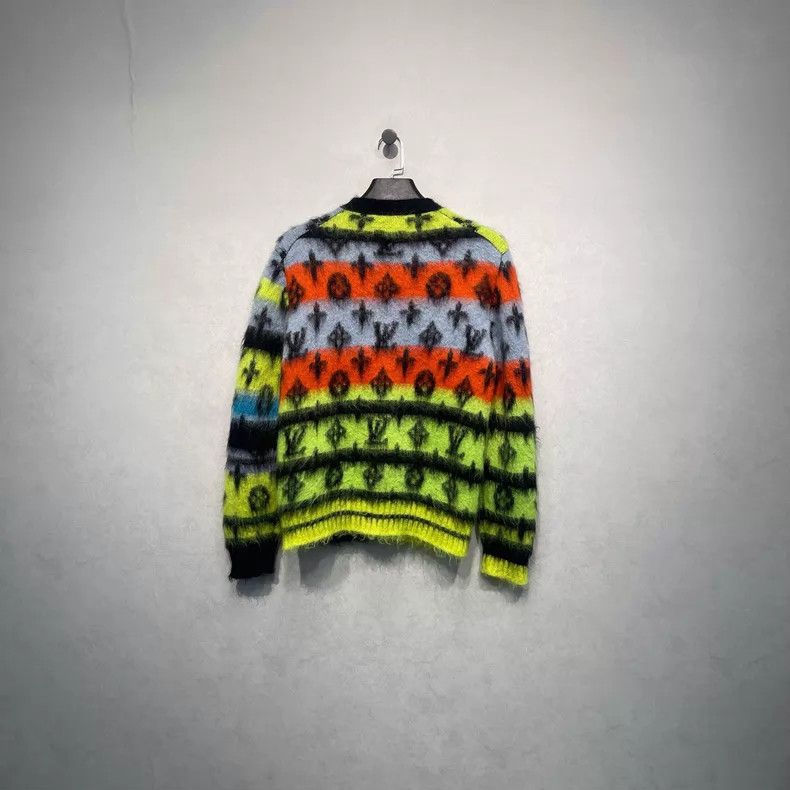 Louis Vuitton Louis Vuitton Colourful old print mohair cardigan shirt Size US XS / EU 42 / 0 - 2 Thumbnail