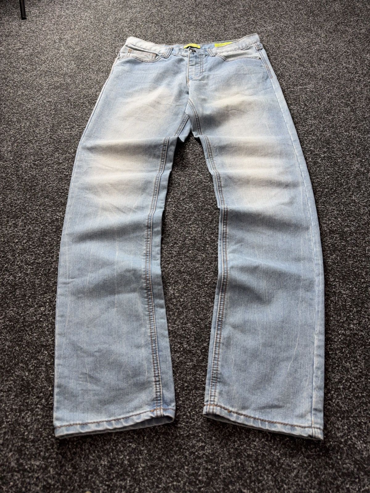Versace Jeans Couture Luxury 00s Versace Jeans Slim Fit Light Wash Denim Jeans Size US 31 - 1 Thumbnail