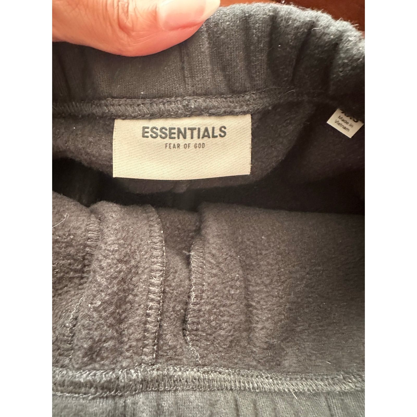 Fear of God Fear of God Essentials Black Sweat Shorts Size XXS Size US 26 / EU 42 - 10 Thumbnail