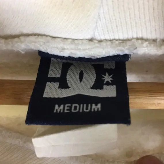 Vintage Vtg DCSHOECOUSA Center Logo Hoodie Skateboarding Pullover Size US M / EU 48-50 / 2 - 5 Thumbnail