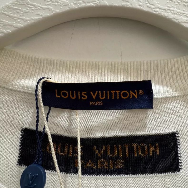 Louis Vuitton LV Louis Vuitton Paper Plane Knit T -2505 Size US XXL / EU 58 / 5 - 2 Thumbnail