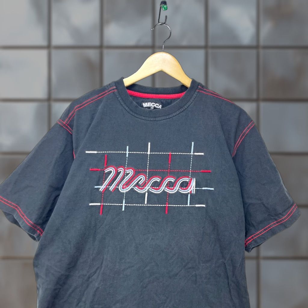 Vintage VINTAGE Mecca T-Shirt Large Black Men Shirt Y2K Skater Hip Hop Size US L / EU 52-54 / 3 - 1 Thumbnail