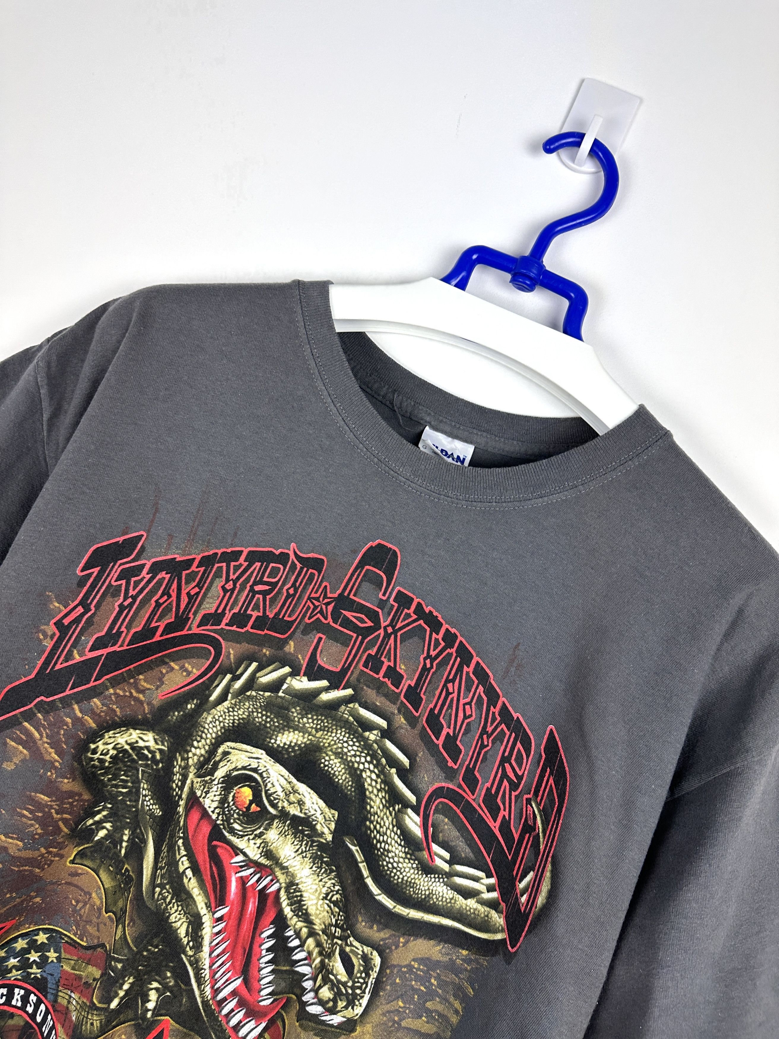 Vintage Vintage Lynyrd Skynyrd 2009 tour t-shirt Size US L / EU 52-54 / 3 - 2 Thumbnail