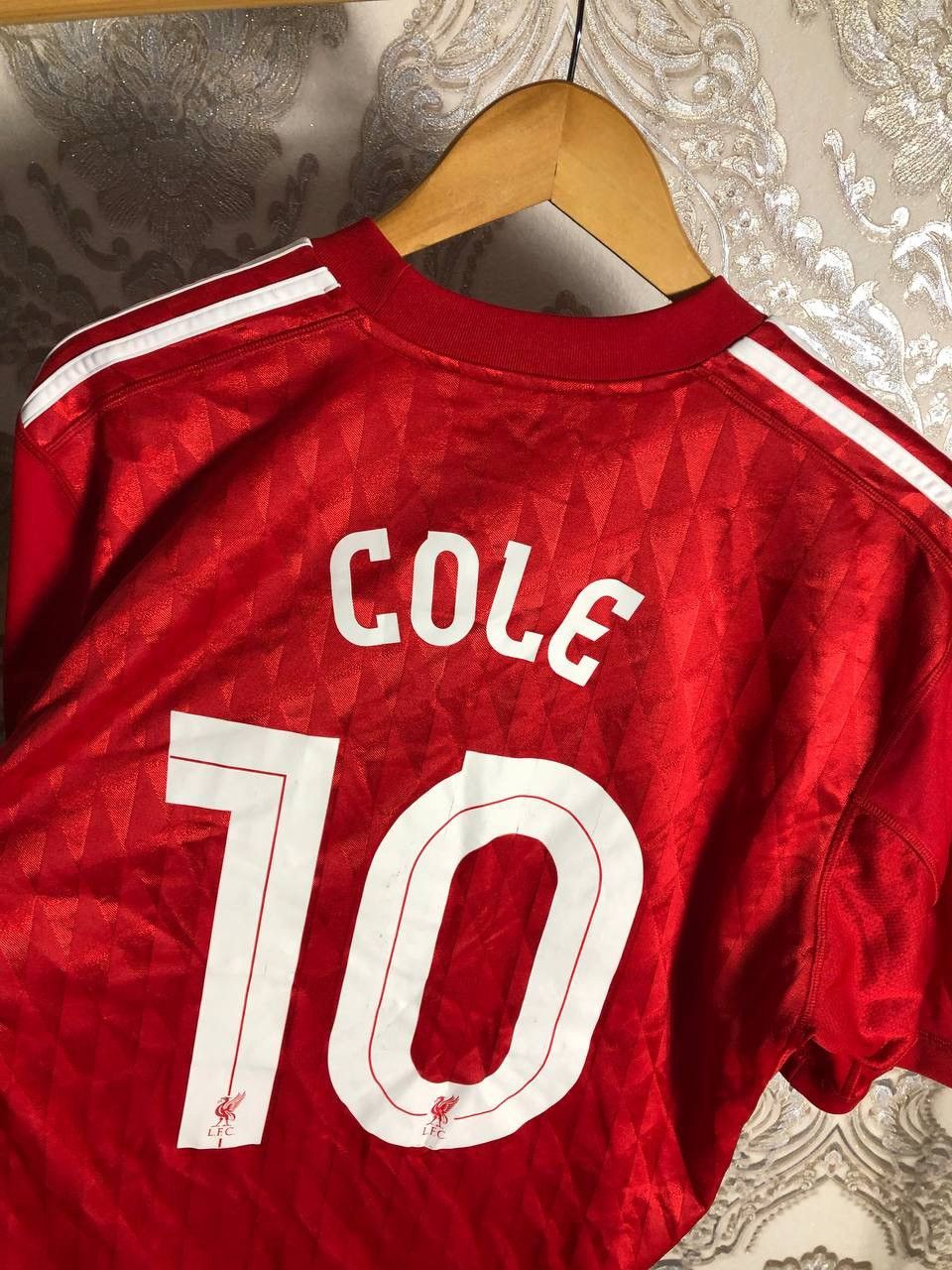 Adidas VINTAGE ADIDAS FC LIVERPOOL ENGLAND SOCCER JERSEY RETRO Y2K Size US L / EU 52-54 / 3 - 9 Thumbnail