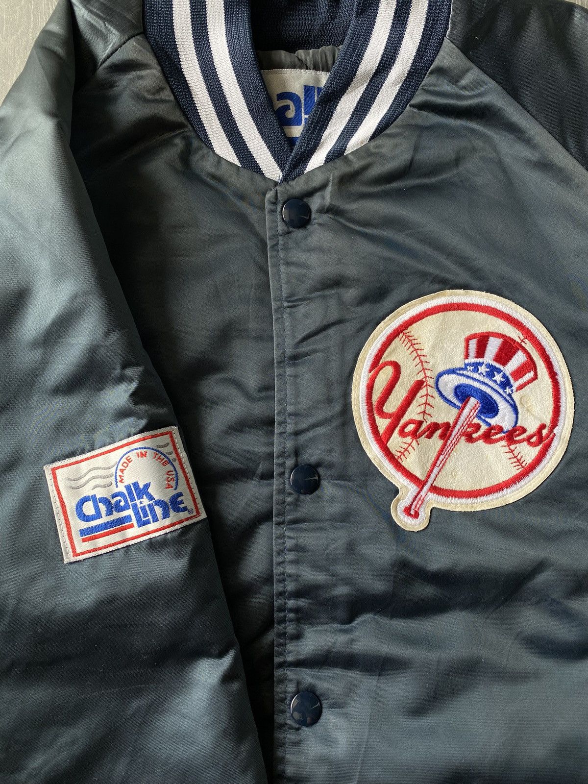 Chalk Line × New York Yankees × Vintage Rare Vintage 90’s Chalk Line NY Yankees Satin Bomber Jacket Size US L / EU 52-54 / 3 - 5 Thumbnail