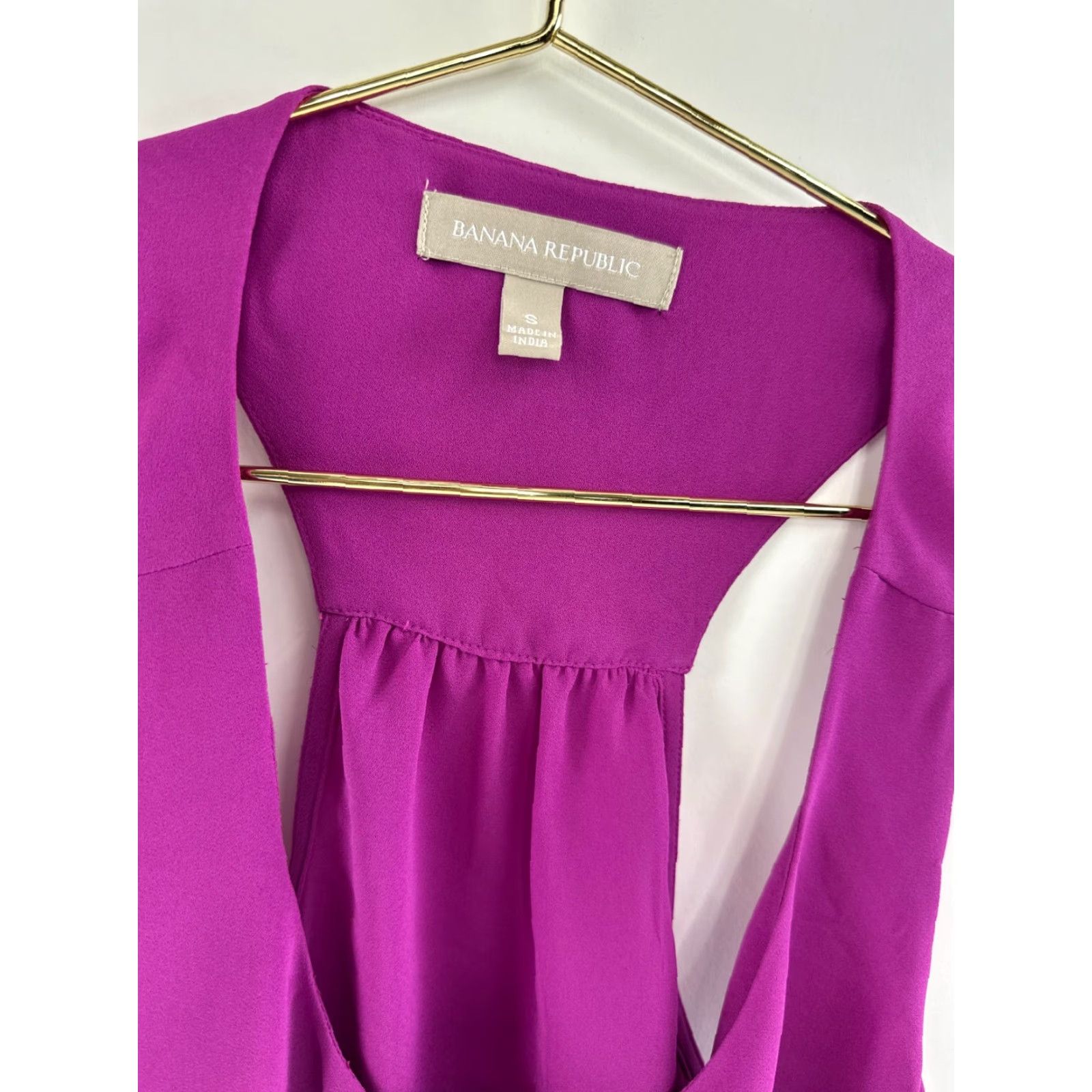 Banana Republic Banana Republic Tank Top Womens Small Pink Fuchsia Racerback Sleeveless Pullover Size S / US 4 / IT 40 - 3 Thumbnail