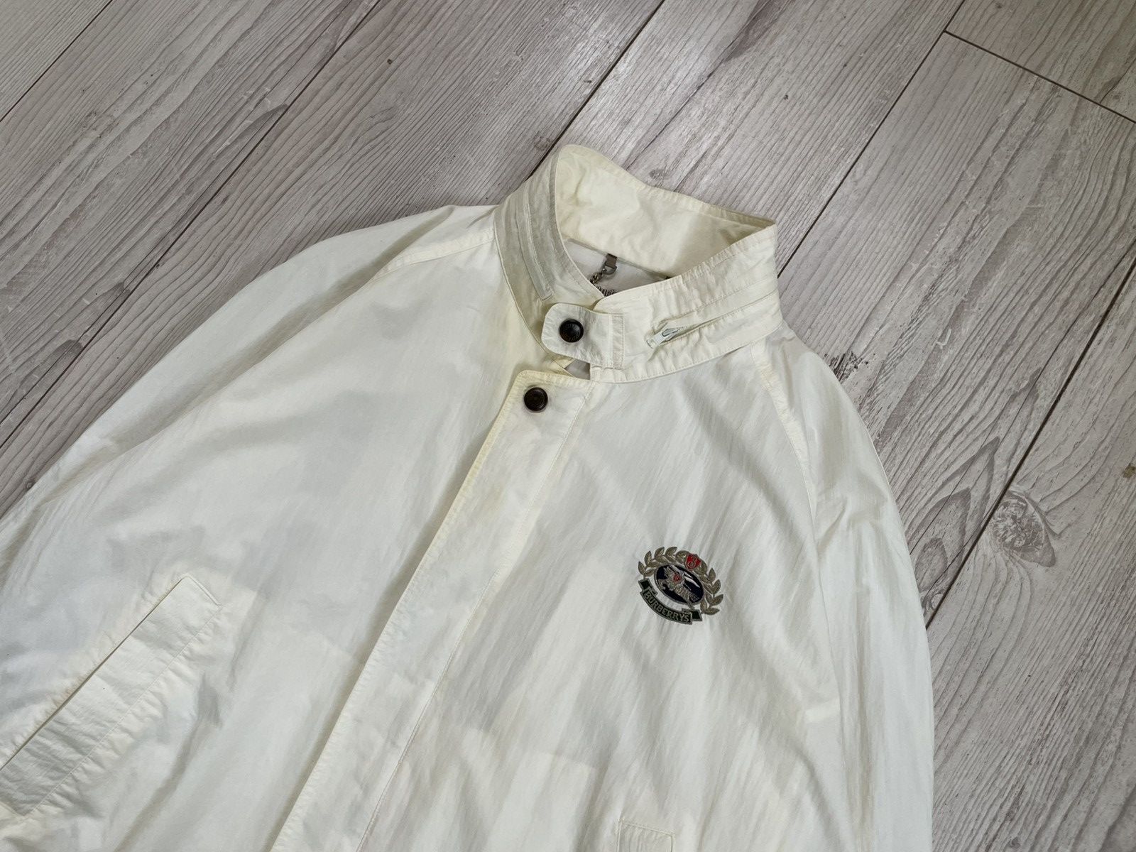 Burberry × Vintage Burberrys Vintage Jacket Size M / US 6-8 / IT 42-44 - 4 Thumbnail