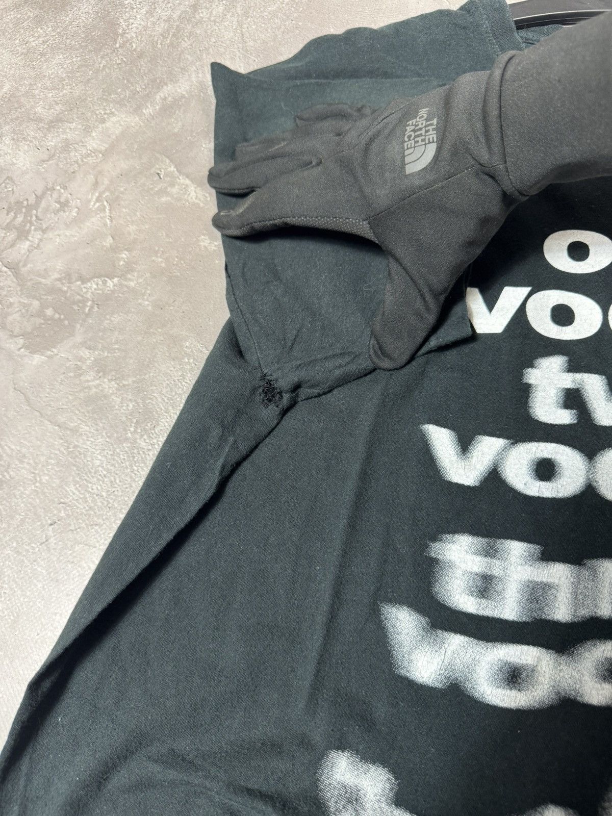 Vintage Vintage "One Vodka Two Vodka Tree Vodka" Distressed Tee Size US XXL / EU 58 / 5 - 6 Thumbnail