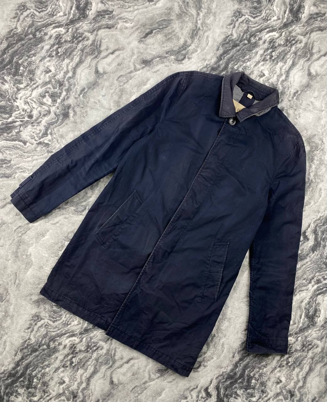 Burberry Vintage Burberry Trench Coat Jacket Nova Check Men Size S Size US S / EU 44-46 / 1 - 1 Thumbnail