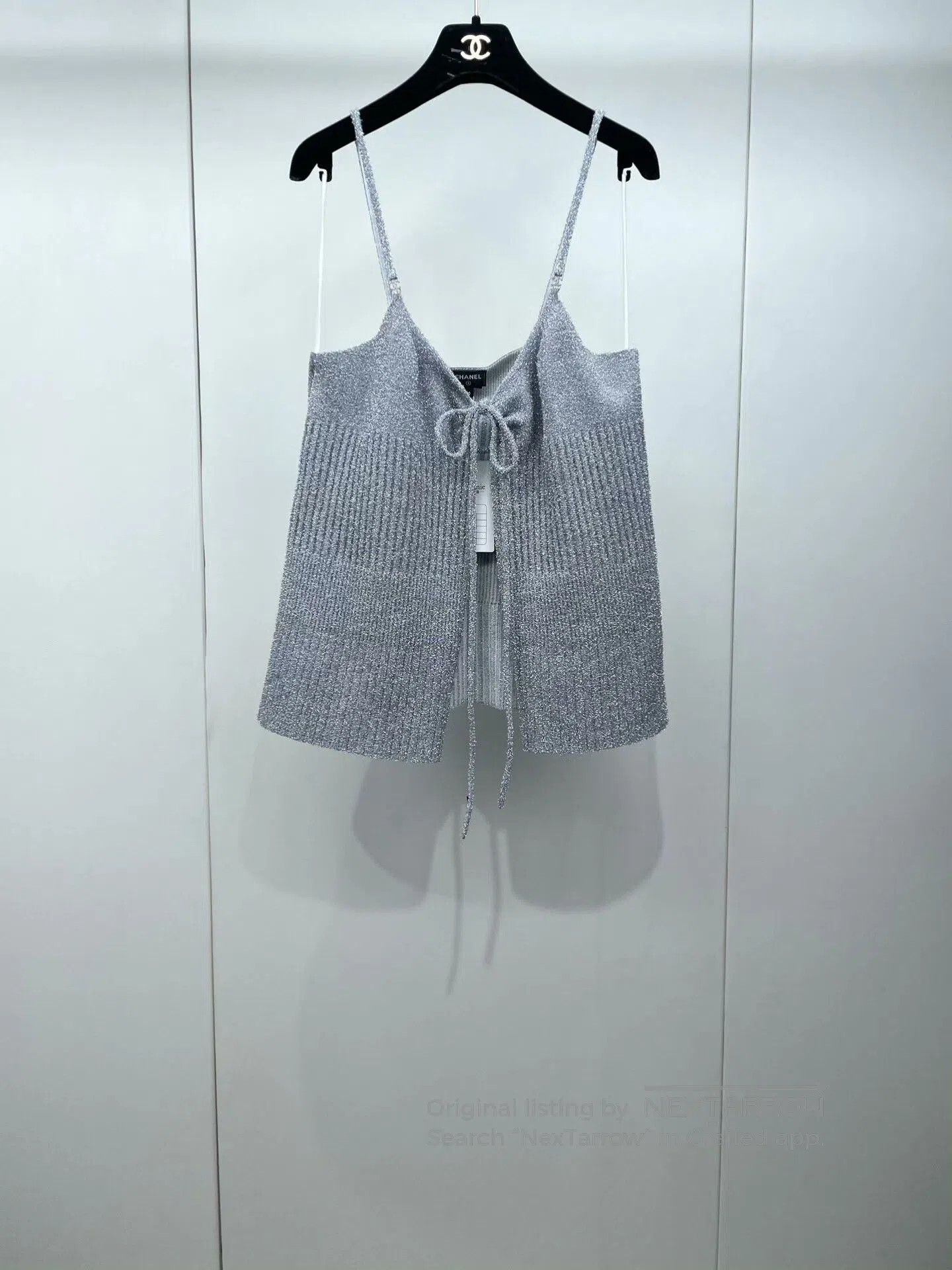 Chanel Chanel 22A Diamond Buckle Silver Knit Camisole. Size S / US 4 / IT 40 - 1 Thumbnail