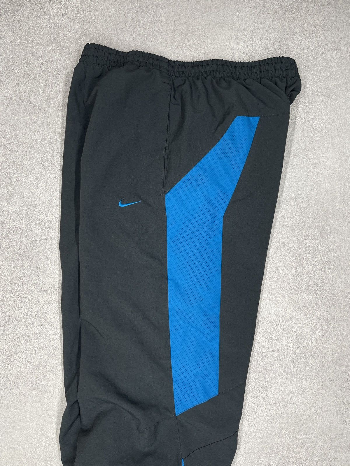 Nike × Nike ACG × Vintage Vintage Nike Nylon Sweatpants Grey Drill Y2K Tech ACG Size M Size US 32 / EU 48 - 5 Thumbnail