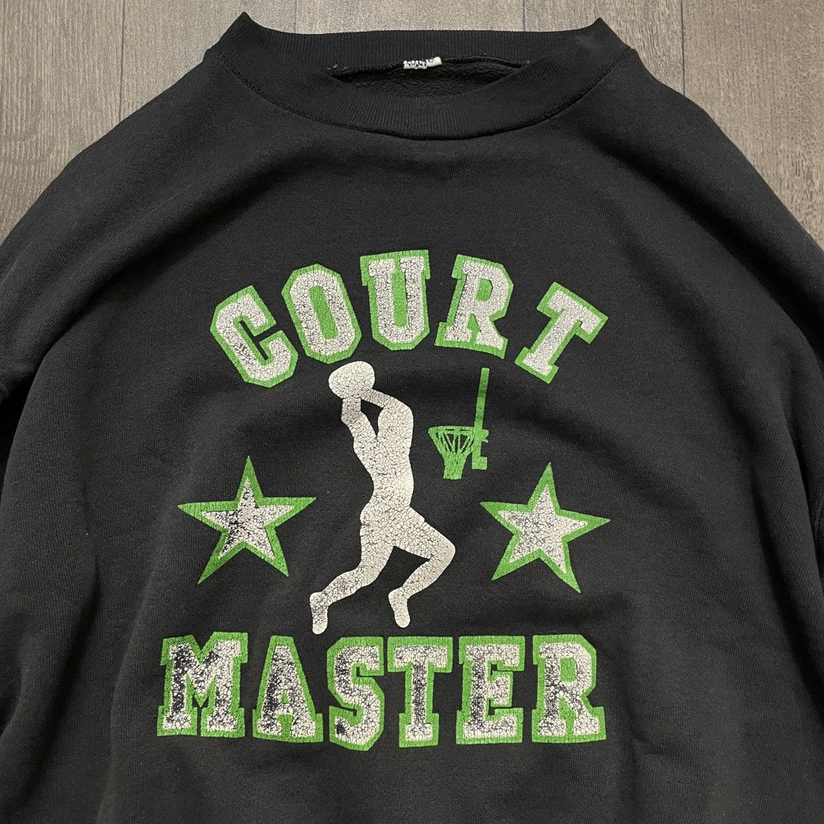 Vintage Vintage “Court Master” Crewneck Faded and Worn to Perfection Size US L / EU 52-54 / 3 - 2 Thumbnail