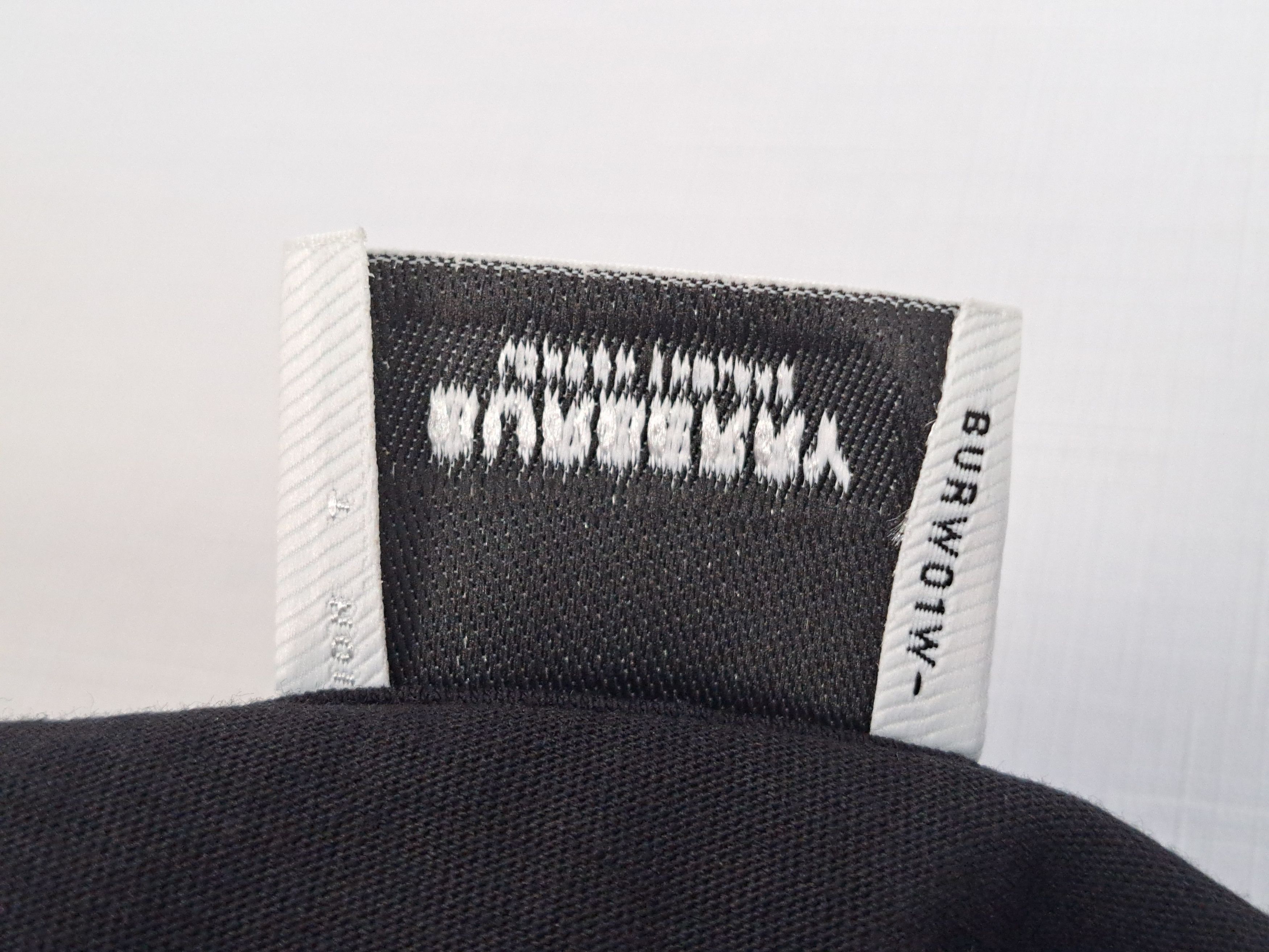 Burberry Burberry kids montage print long sleeve t-shirt 10Y/140. Size US L / EU 52-54 / 3 - 6 Thumbnail