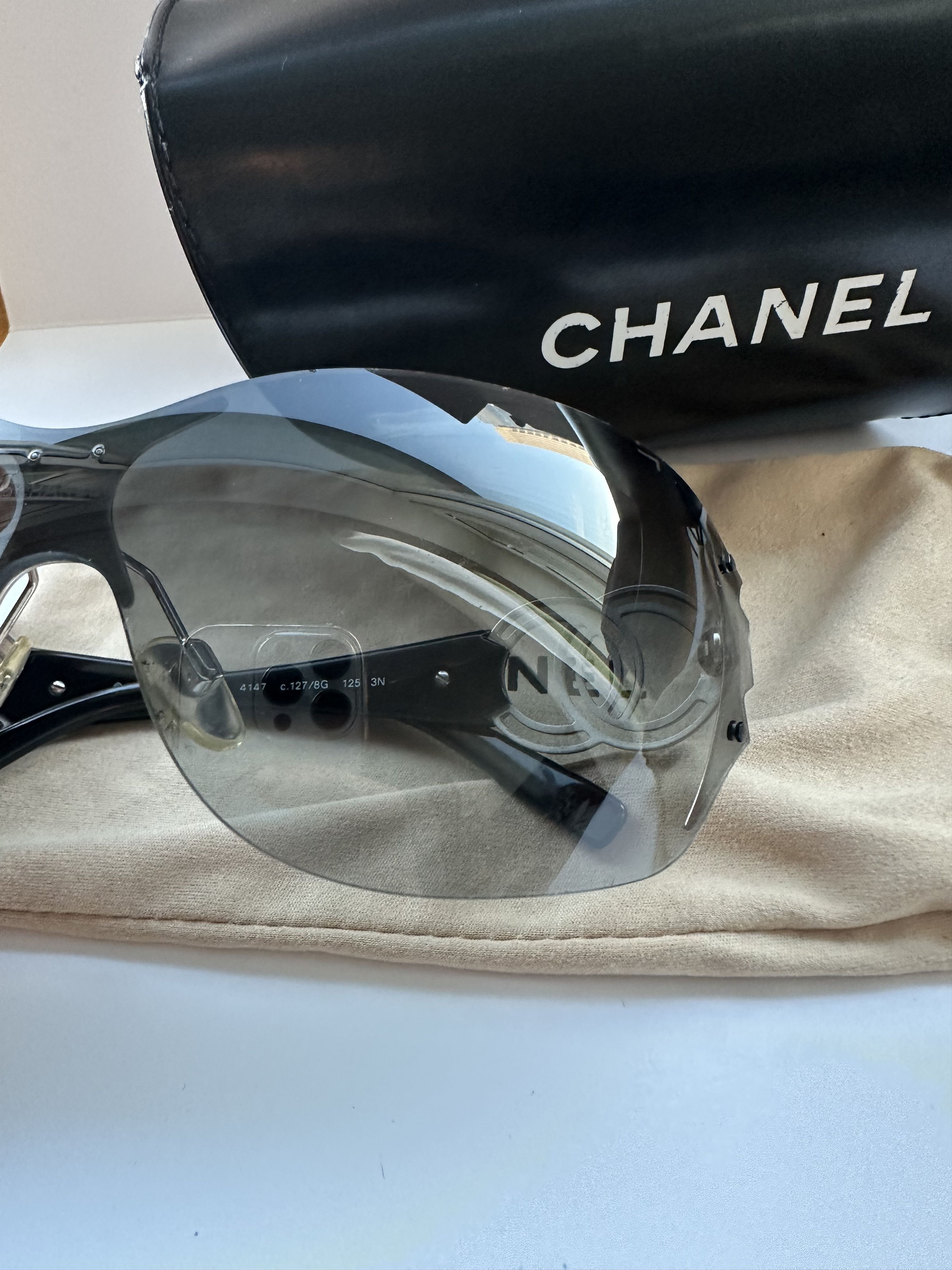 Chanel Chanel Rimless Shield Silver Logo Sunglasses 4147 Vintage Size ONE SIZE - 11 Thumbnail
