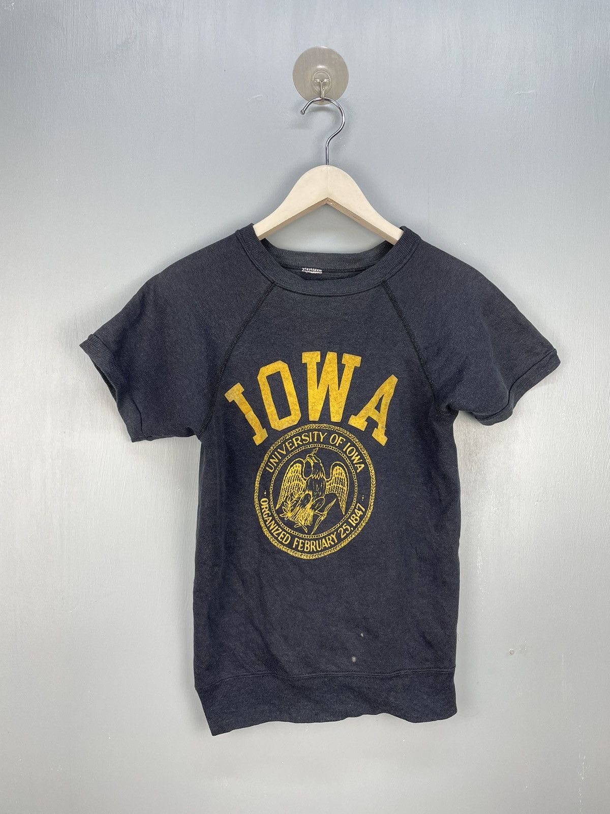 image of American College x Vintage 80's University Of Iowa Short Sleeve Sweatshirt in Black (Size Small)
