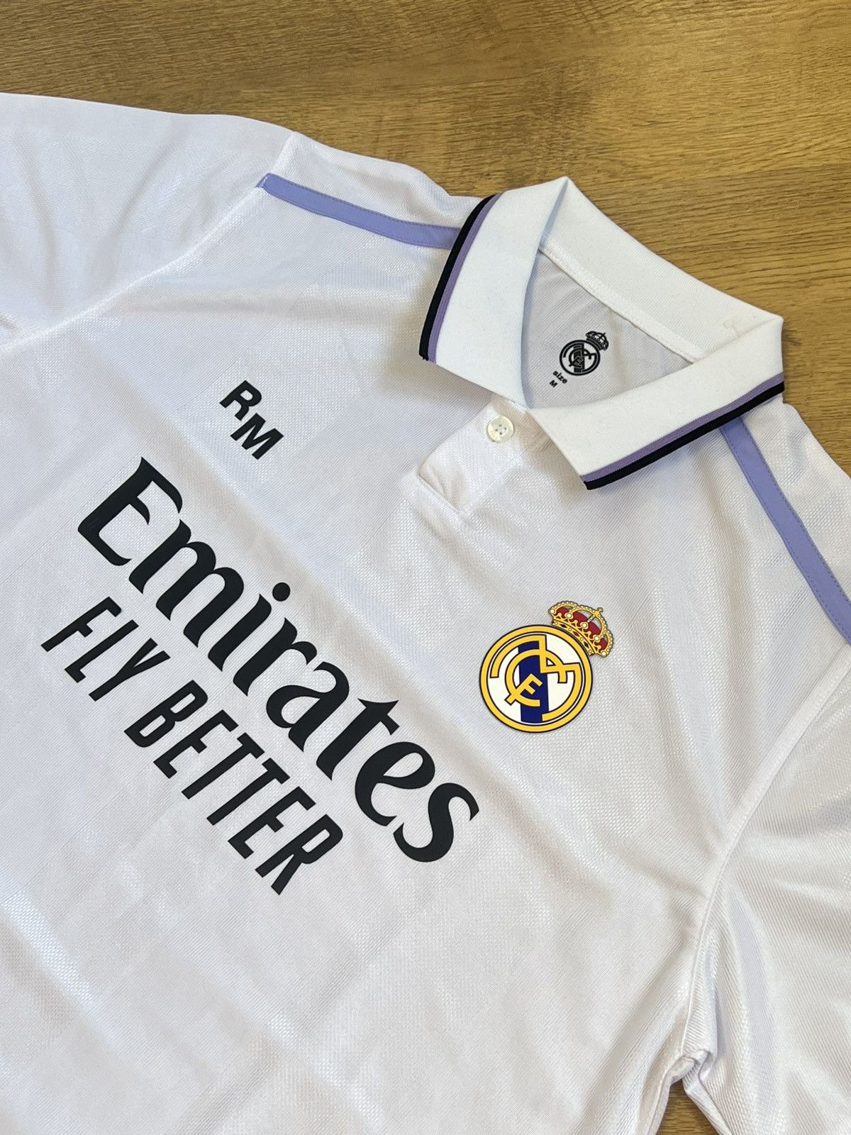 Other Real Madrid soccer jersey white Size US M / EU 48-50 / 2 - 3 Thumbnail