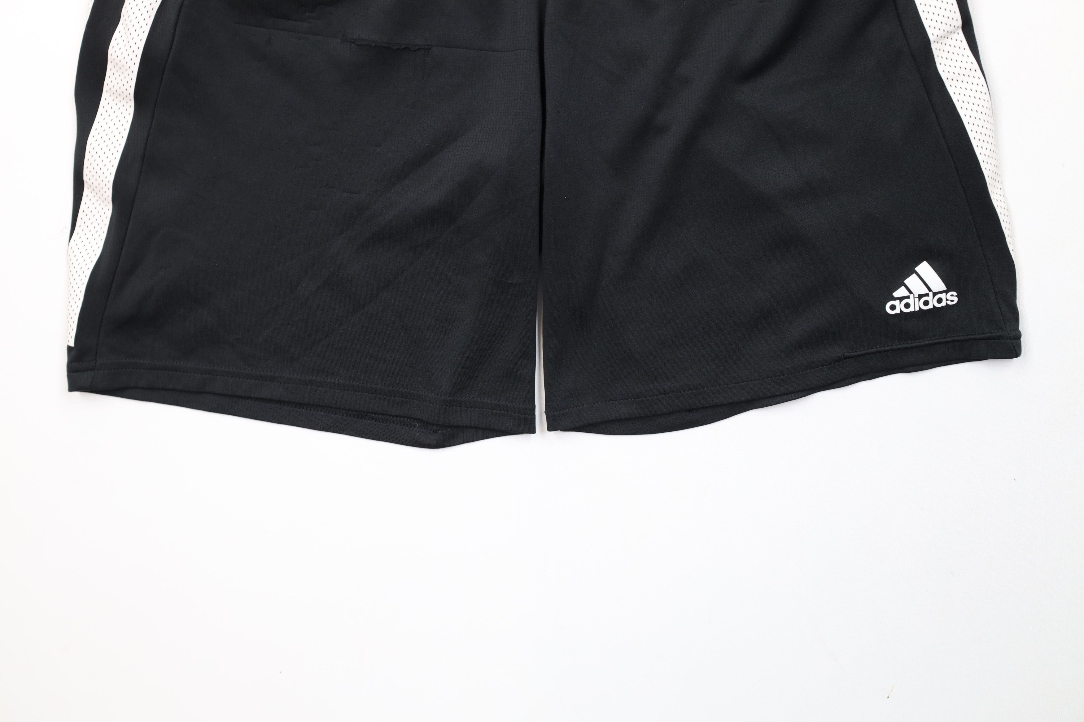 Adidas × Vintage Vintage Y2K Adidas Striped Running Jogging Soccer Shorts Size US 30 / EU 46 - 4 Thumbnail