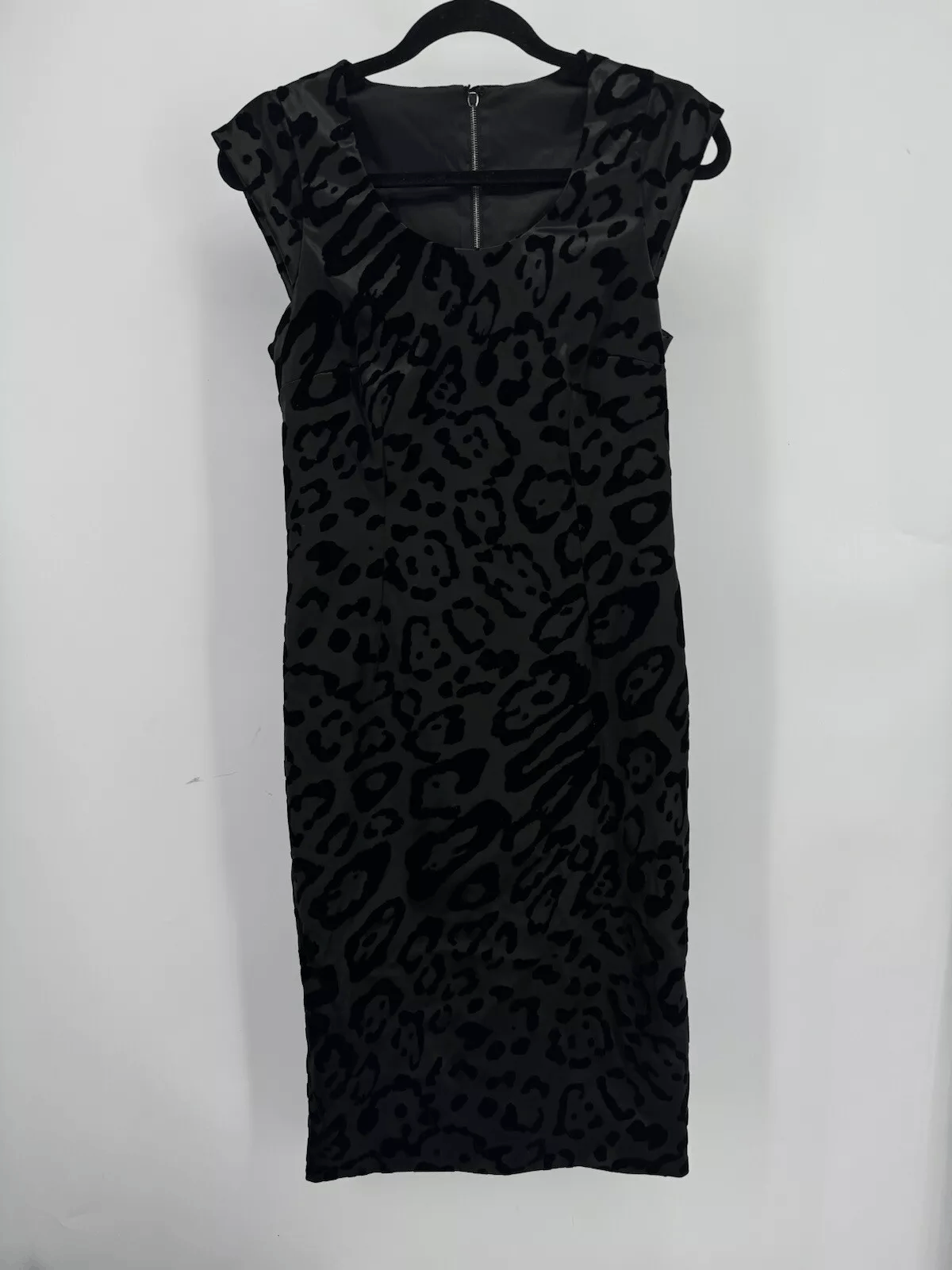 Dolce & Gabbana Dolce & Gabbana Animal Print Midi Length Dress Size: M US8 Size M / US 6-8 / IT 42-44 - 2 Thumbnail