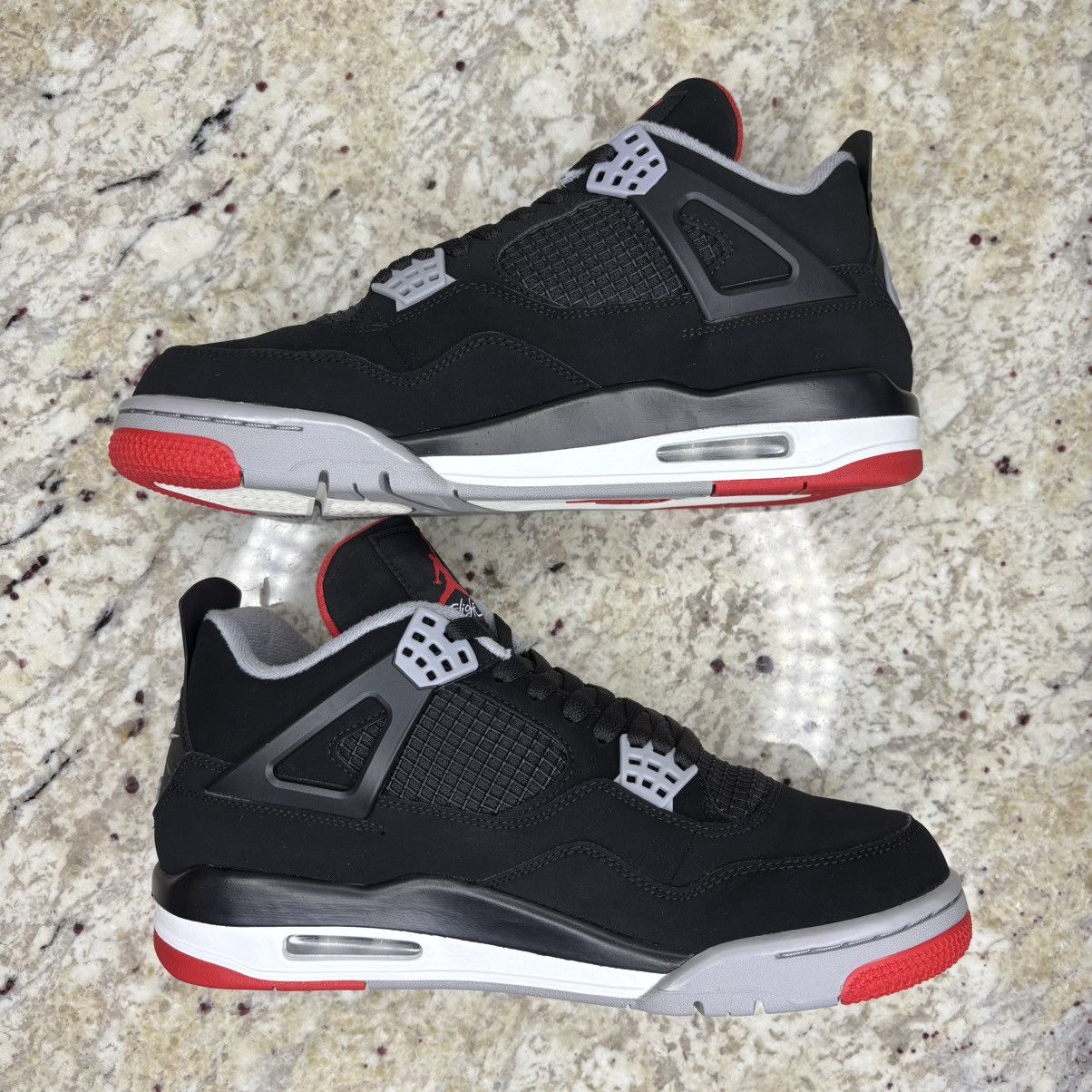 Jordan Brand Size 10.5 - Jordan 4 Retro OG Bred 2019 WORN 2-3x W/Box Size US 10.5 / EU 43-44 - 3 Thumbnail