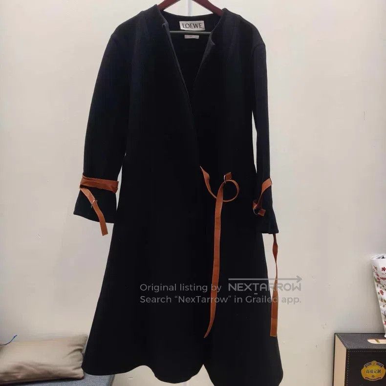 Loewe Loewe Black Long Coat Size S / US 4 / IT 40 - 1 Thumbnail