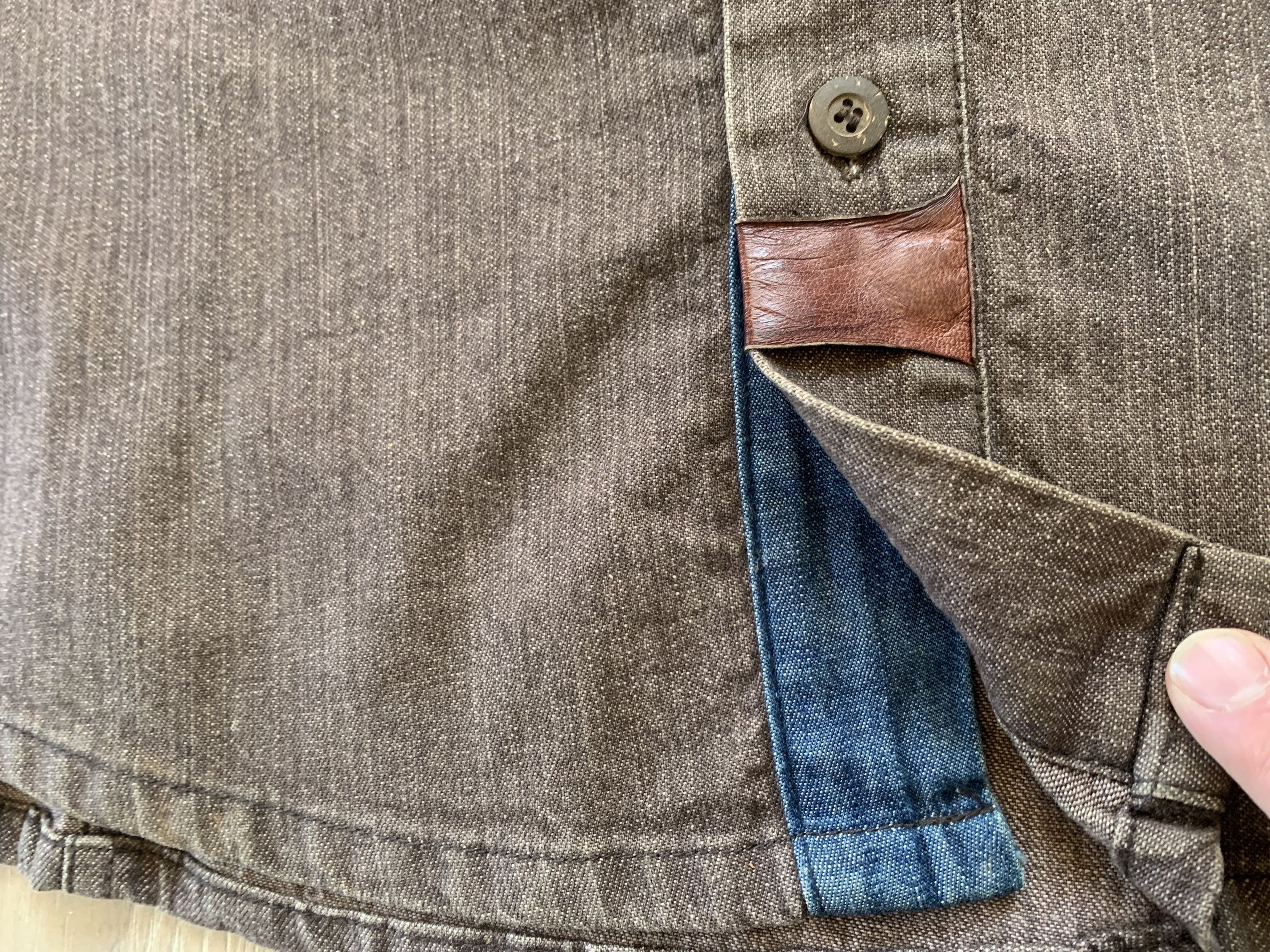 Japanese Brand Rare Vintage JNXD Leather Patched Denim Shirt Size US M / EU 48-50 / 2 - 8 Thumbnail