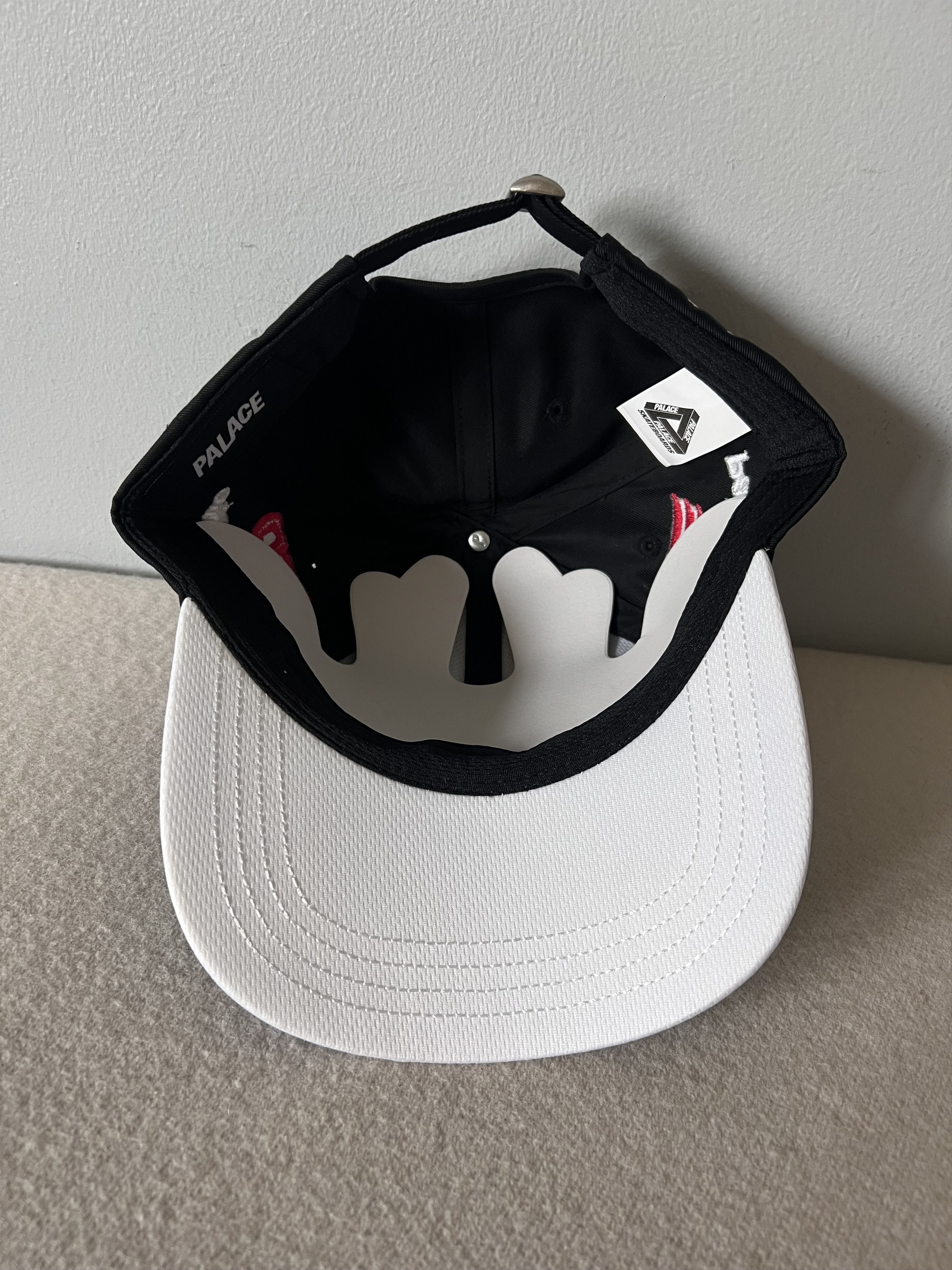 Palace Skateboards Eyes 6 Panel Hat in Black Blue