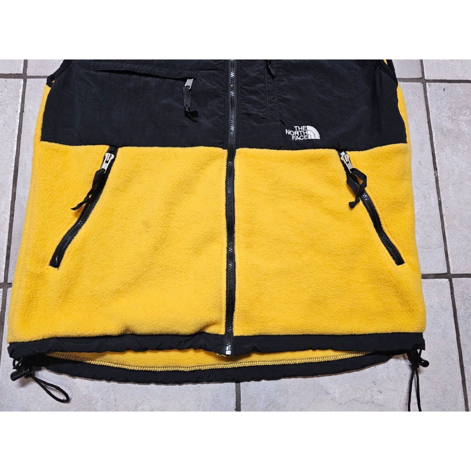 The North Face VINTAGE The North Face Denali Vest Mens Large Yellow Fleece Vest 90s Denali Yellow Vest Mens Large Size US L / EU 52-54 / 3 - 3 Thumbnail
