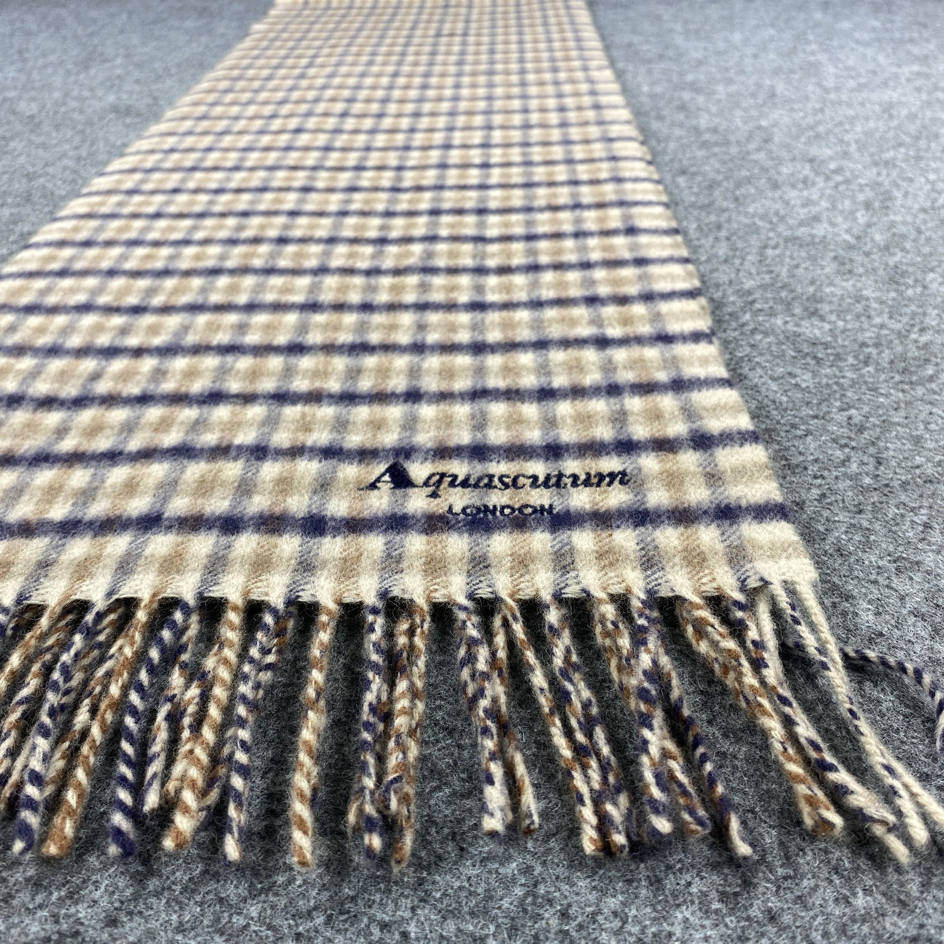 Aquascutum × Vintage Aquascutum Scarf # Muffler # Neckwear # D698 Size ONE SIZE - 9 Thumbnail