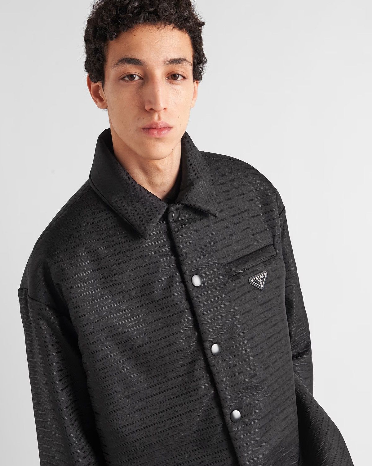 Prada Prada Re-Nylon padded shirt Size US M / EU 48-50 / 2 - 4 Thumbnail