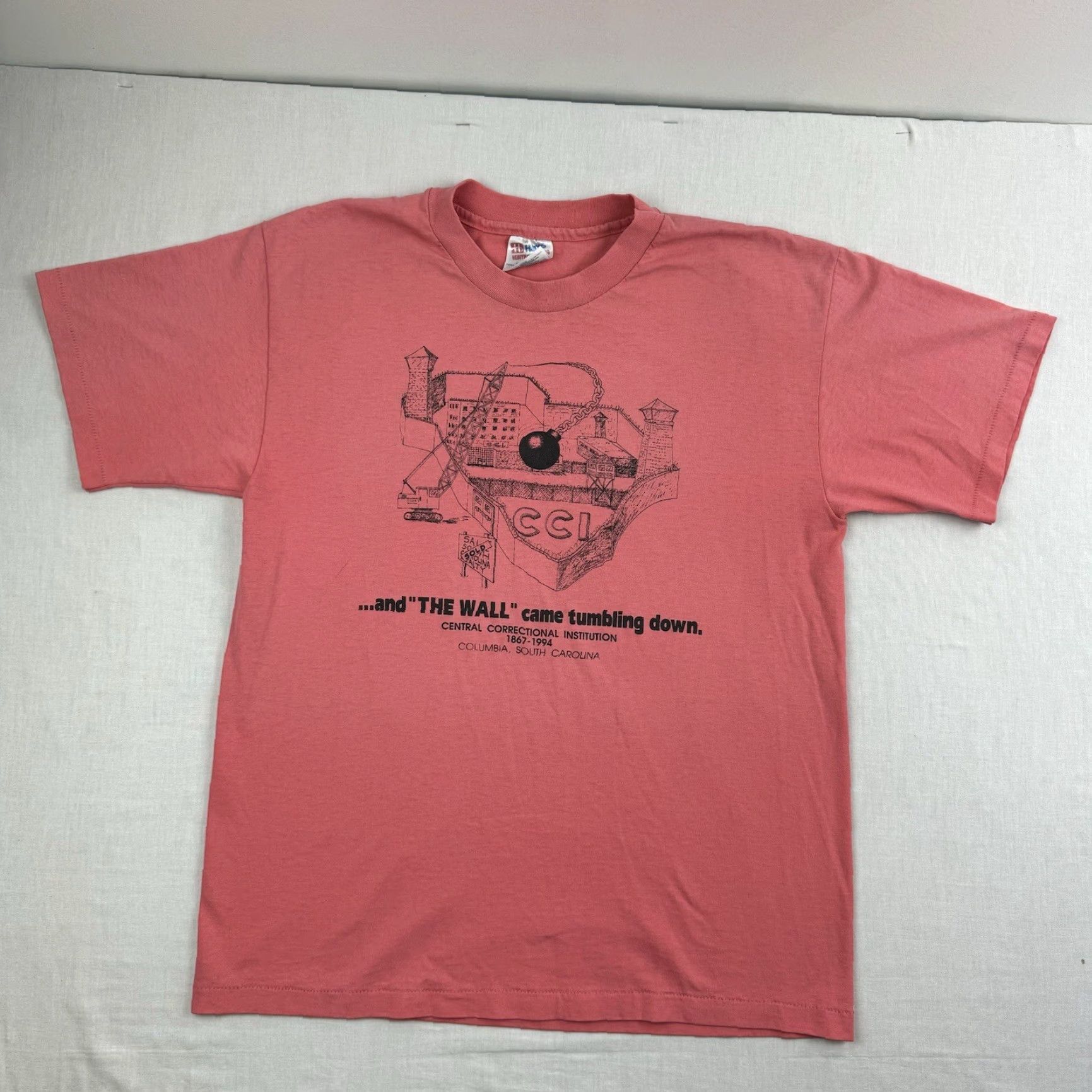 Hanes VINTAGE Hanes Jail Shirt Adult Large Pink South Carolina Correctional Institution 90s Shirt Mens Size US L / EU 52-54 / 3 - 2 Thumbnail