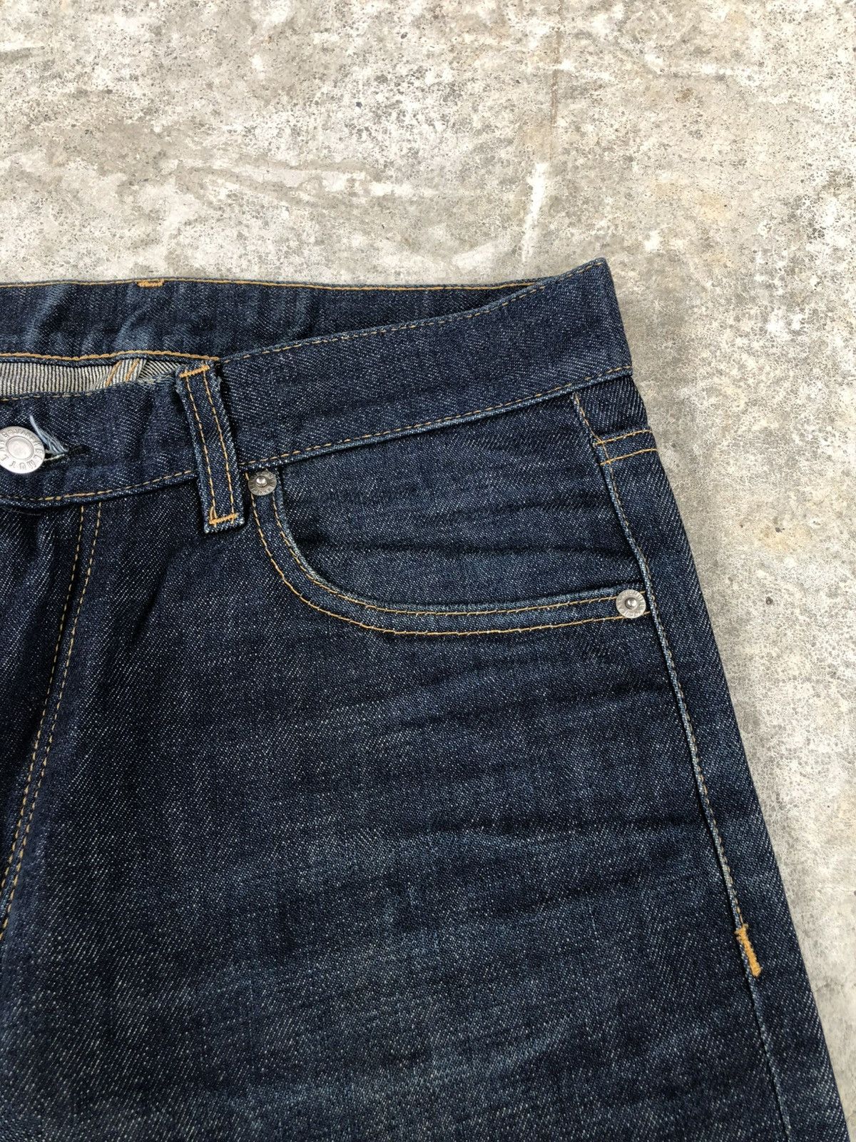 Helmut Lang Helmut Lang Classic Raw Denim Distressed Jeans Size US 31 - 16 Thumbnail