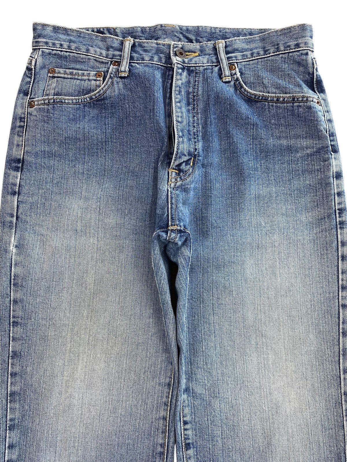 Edwin Edwin Light Wash Straight Leg Style Jeans Size US 31 - 2 Thumbnail