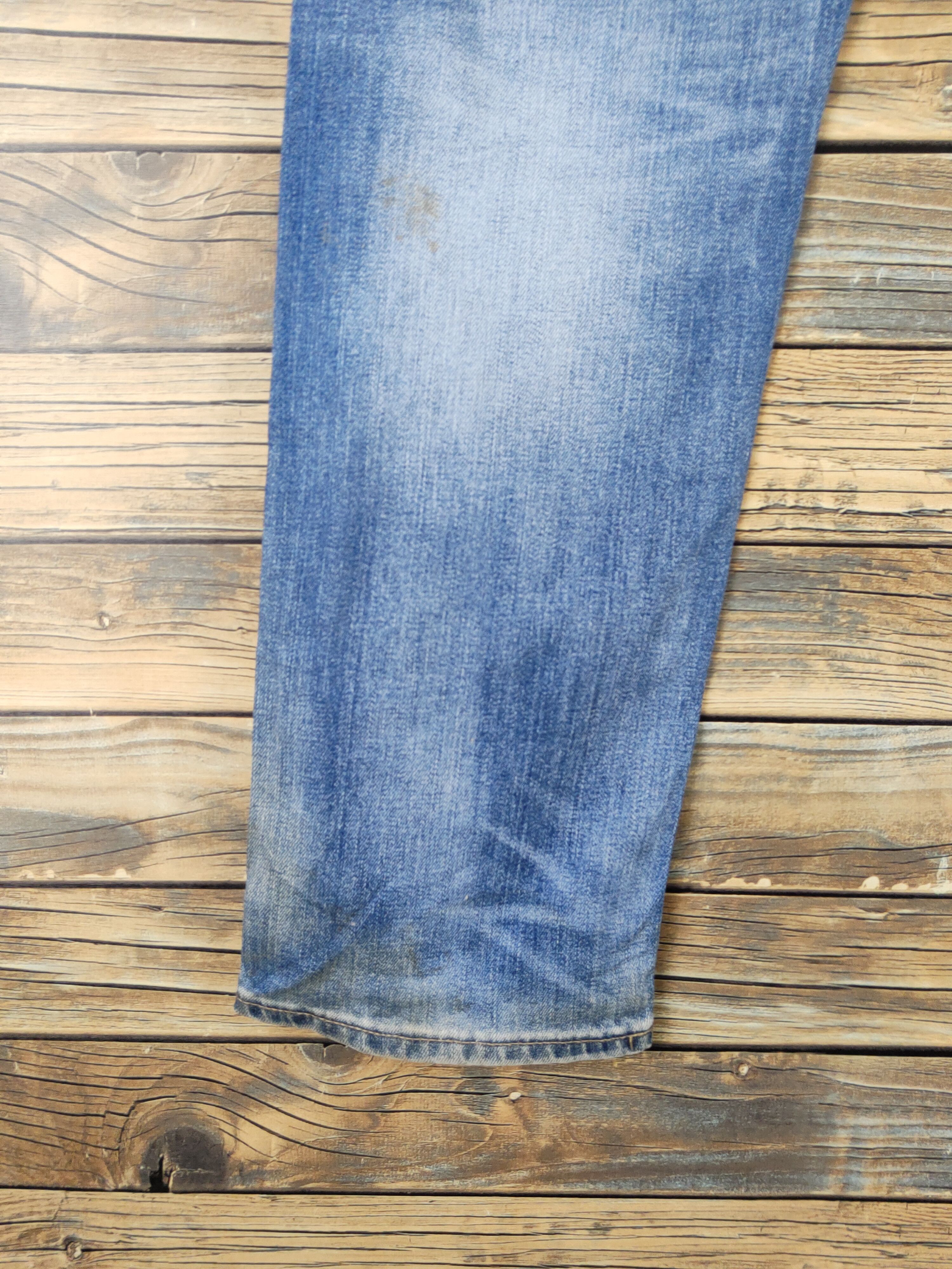 Japanese Brand Uniqlo fabric by Kaihara Blue Distressed Ripped Jeans #W1405 Size US 31 - 9 Thumbnail